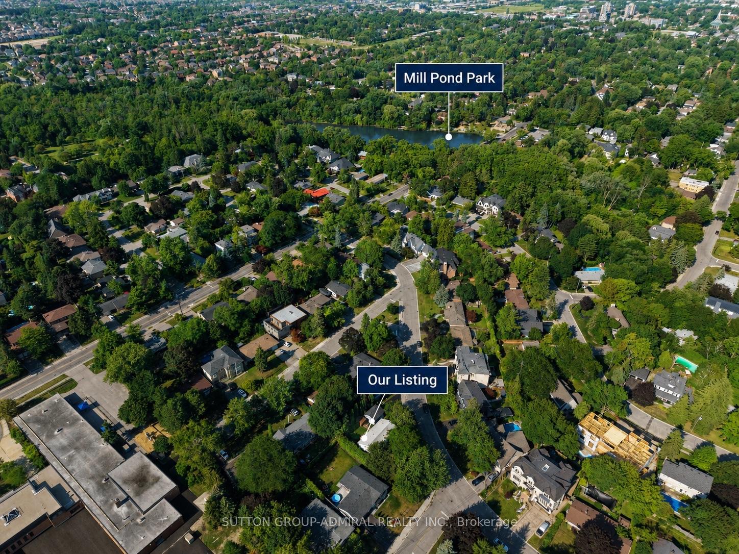 Photo 3 of 54 Starlight Crescent, Richmond Hill, Mill Pond — HOMEH