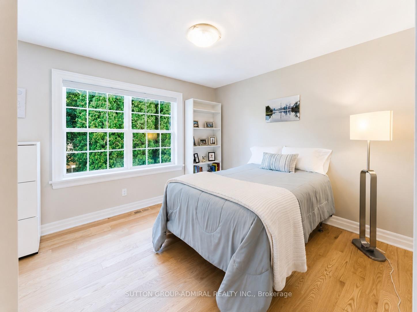 Photo 24 of 54 Starlight Crescent, Richmond Hill, Mill Pond — HOMEH