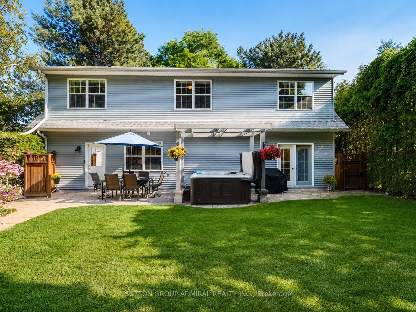 Photo 38 of 54 Starlight Crescent, Richmond Hill, Mill Pond — HOMEH