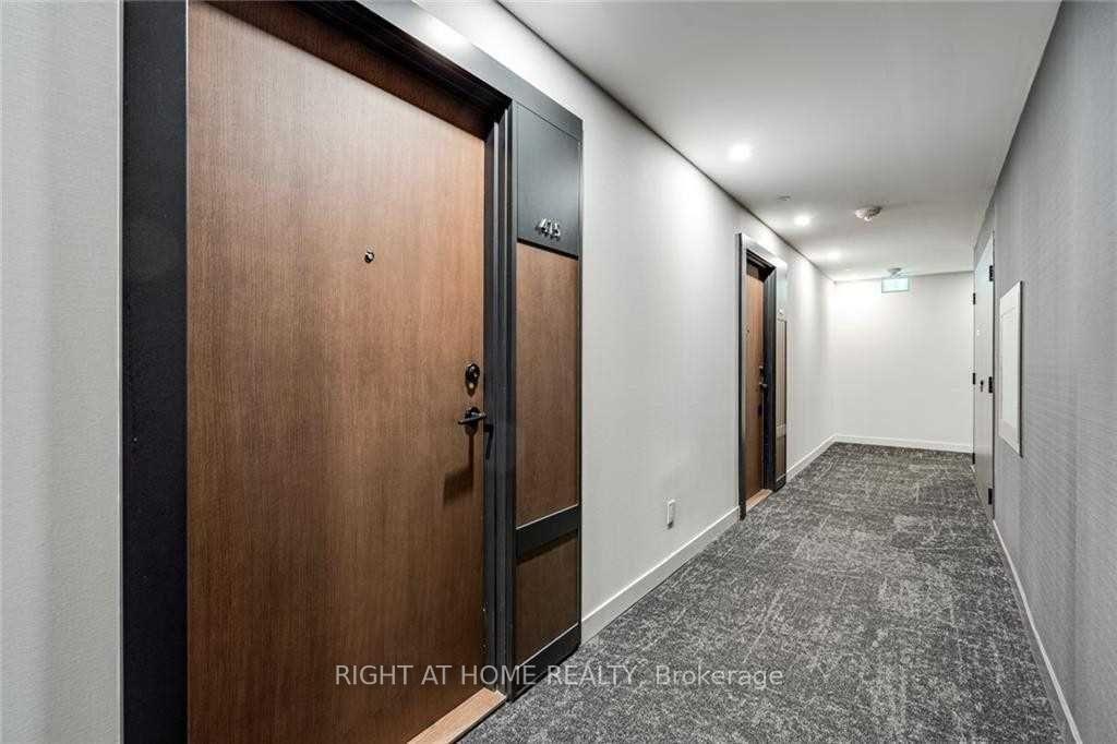 Photo 3 of Unit 415, 4065 Confederation Parkway, Mississauga, City Centre — HOMEH