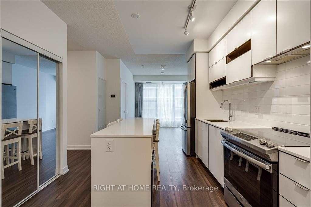 Photo 4 of Unit 415, 4065 Confederation Parkway, Mississauga, City Centre — HOMEH