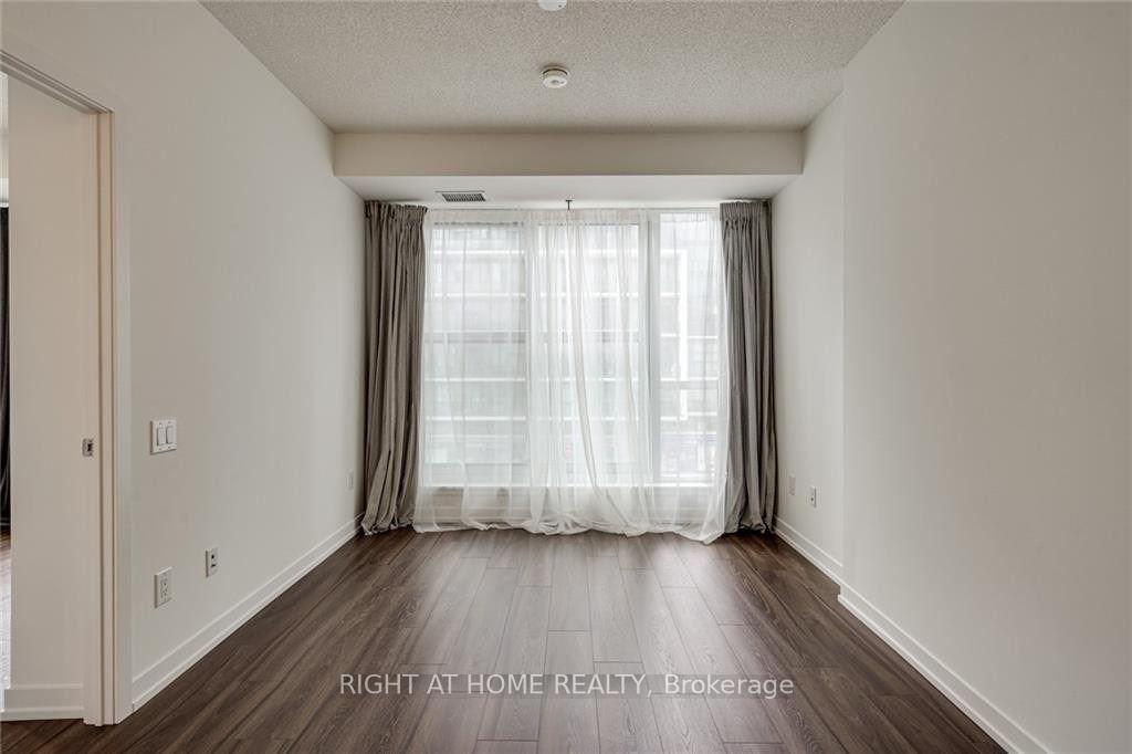 Photo 9 of Unit 415, 4065 Confederation Parkway, Mississauga, City Centre — HOMEH