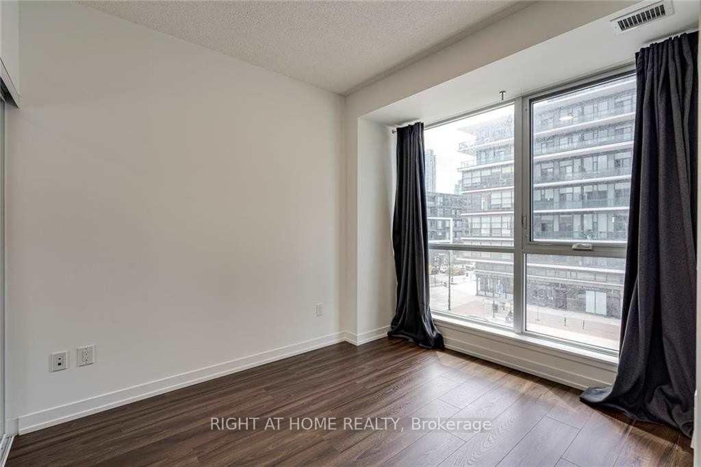Photo 12 of Unit 415, 4065 Confederation Parkway, Mississauga, City Centre — HOMEH