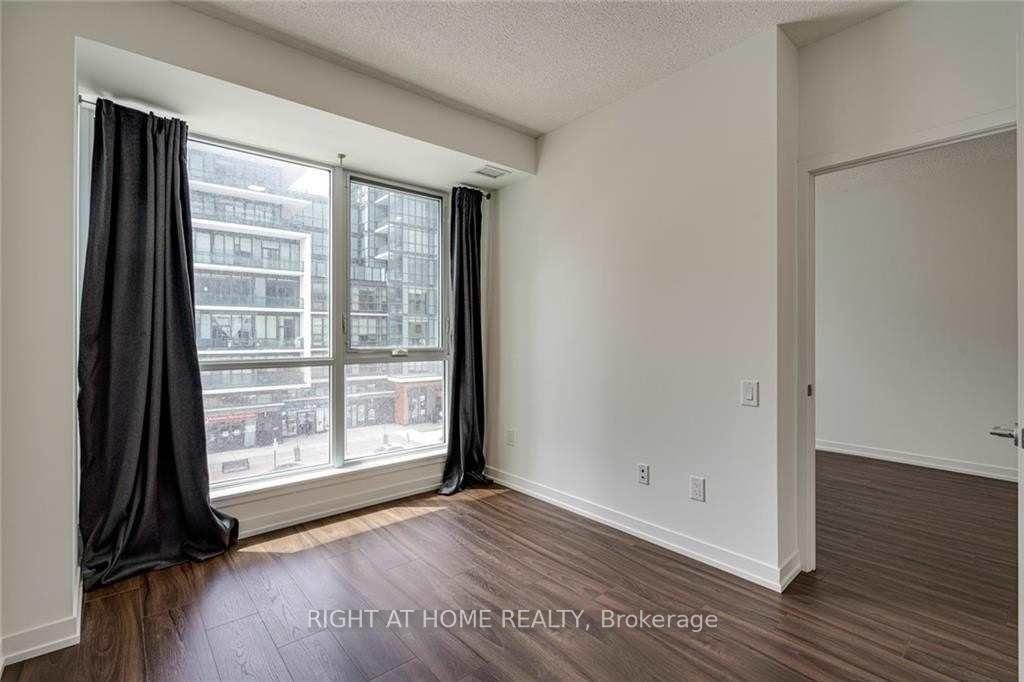 Photo 15 of Unit 415, 4065 Confederation Parkway, Mississauga, City Centre — HOMEH