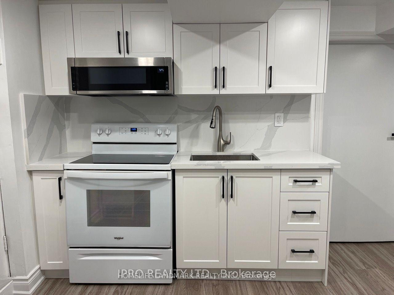 Photo 5 of Unit BSMT, 755 Botany Hill Crescent, Newmarket, Huron Heights-Leslie Valley — HOMEH