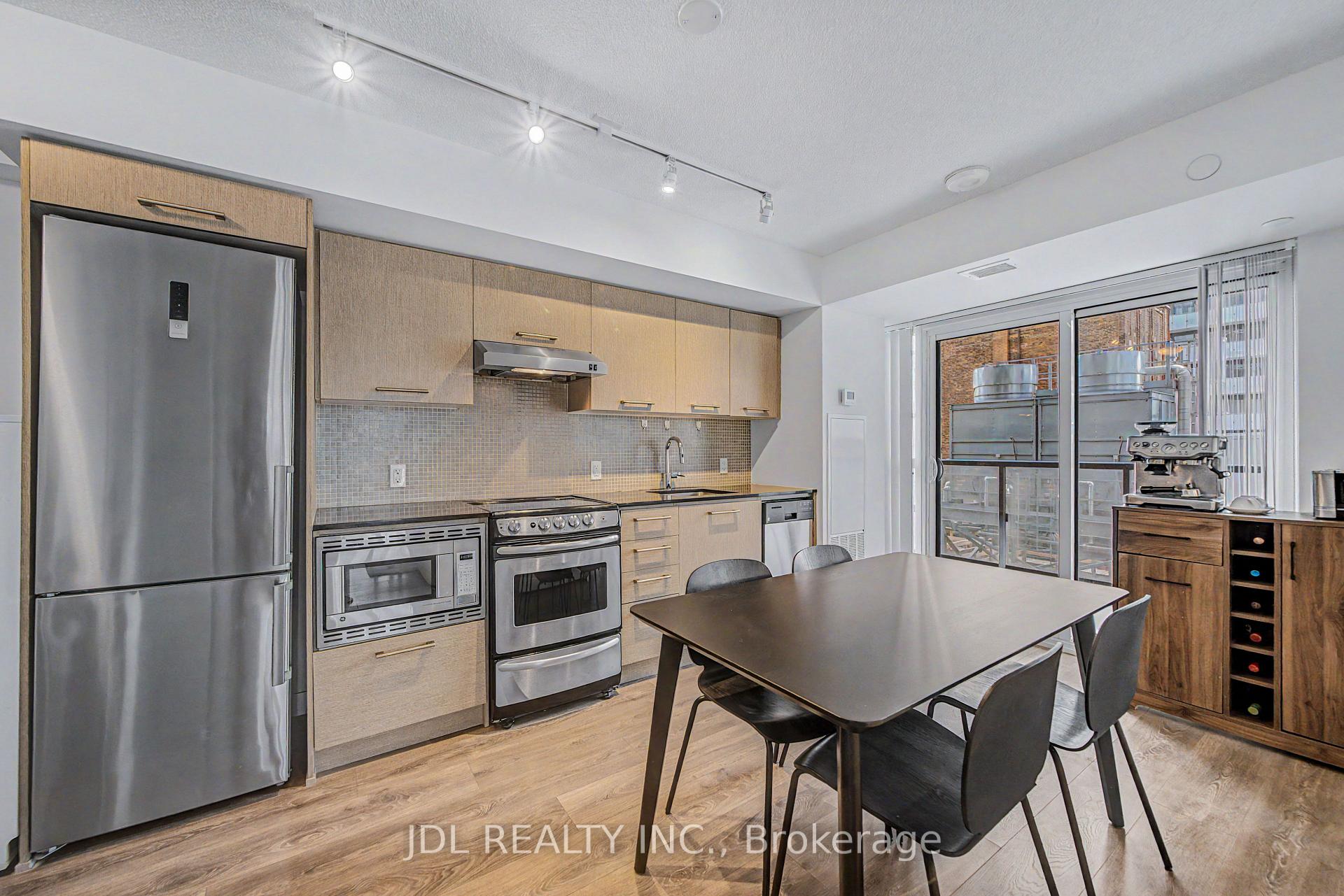 Photo 6 of Unit 1411, 87 Peter Street, Toronto, Waterfront Communities — HOMEH