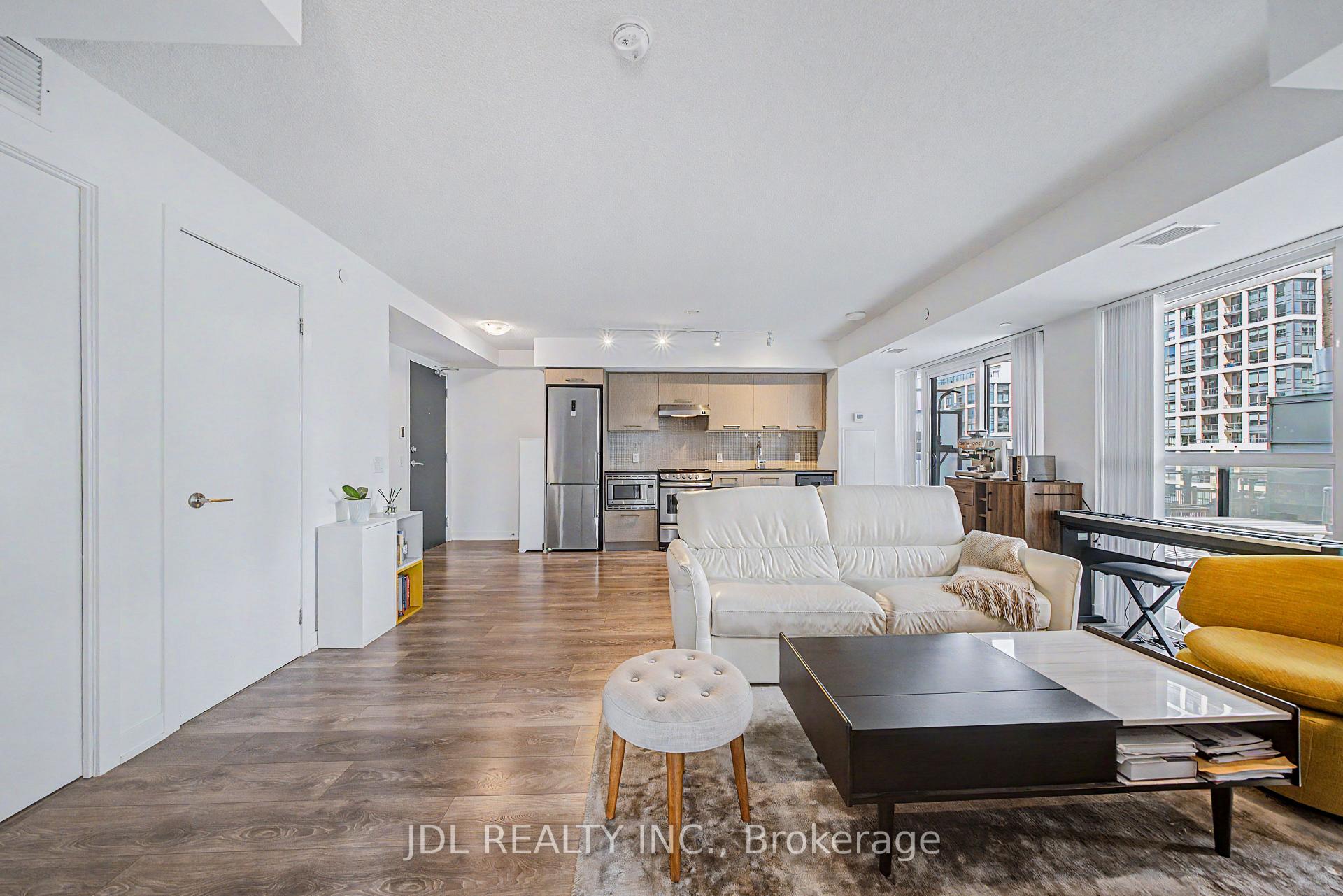 Photo 10 of Unit 1411, 87 Peter Street, Toronto, Waterfront Communities — HOMEH