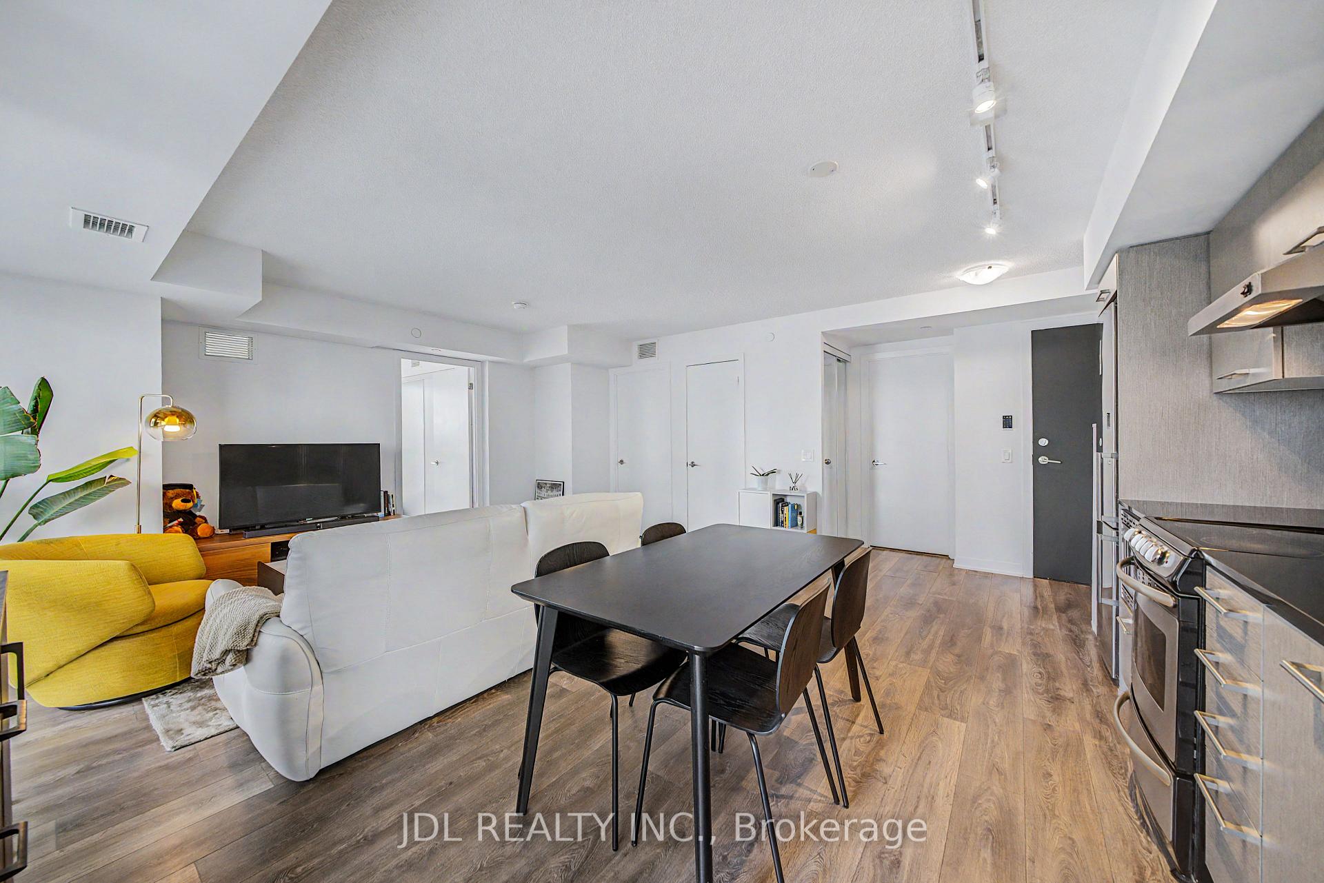 Photo 12 of Unit 1411, 87 Peter Street, Toronto, Waterfront Communities — HOMEH