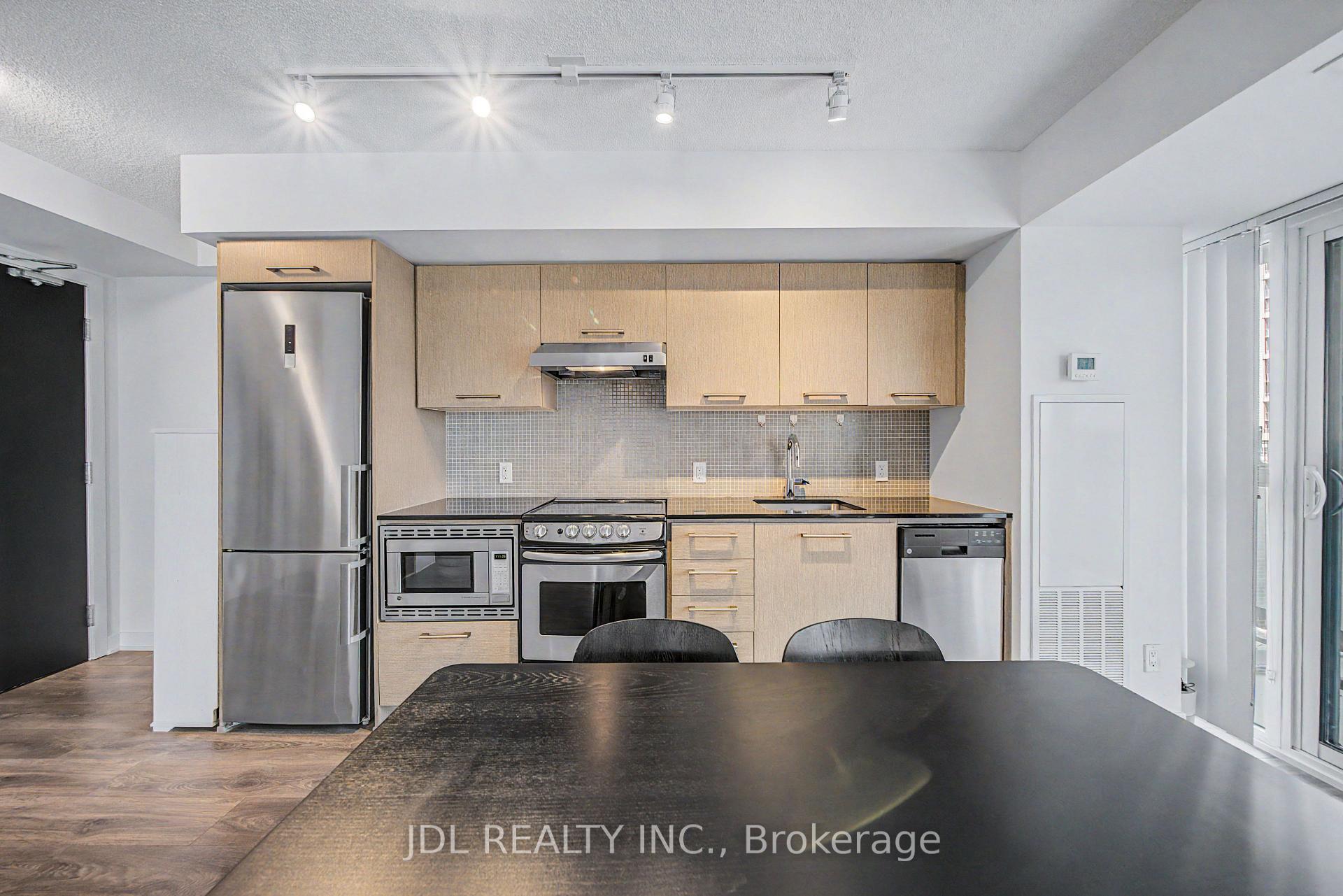 Photo 14 of Unit 1411, 87 Peter Street, Toronto, Waterfront Communities — HOMEH