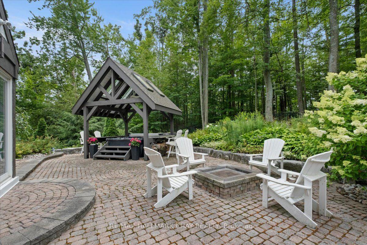 Photo 47 of 11 Park Trail, Springwater, Midhurst — HOMEH