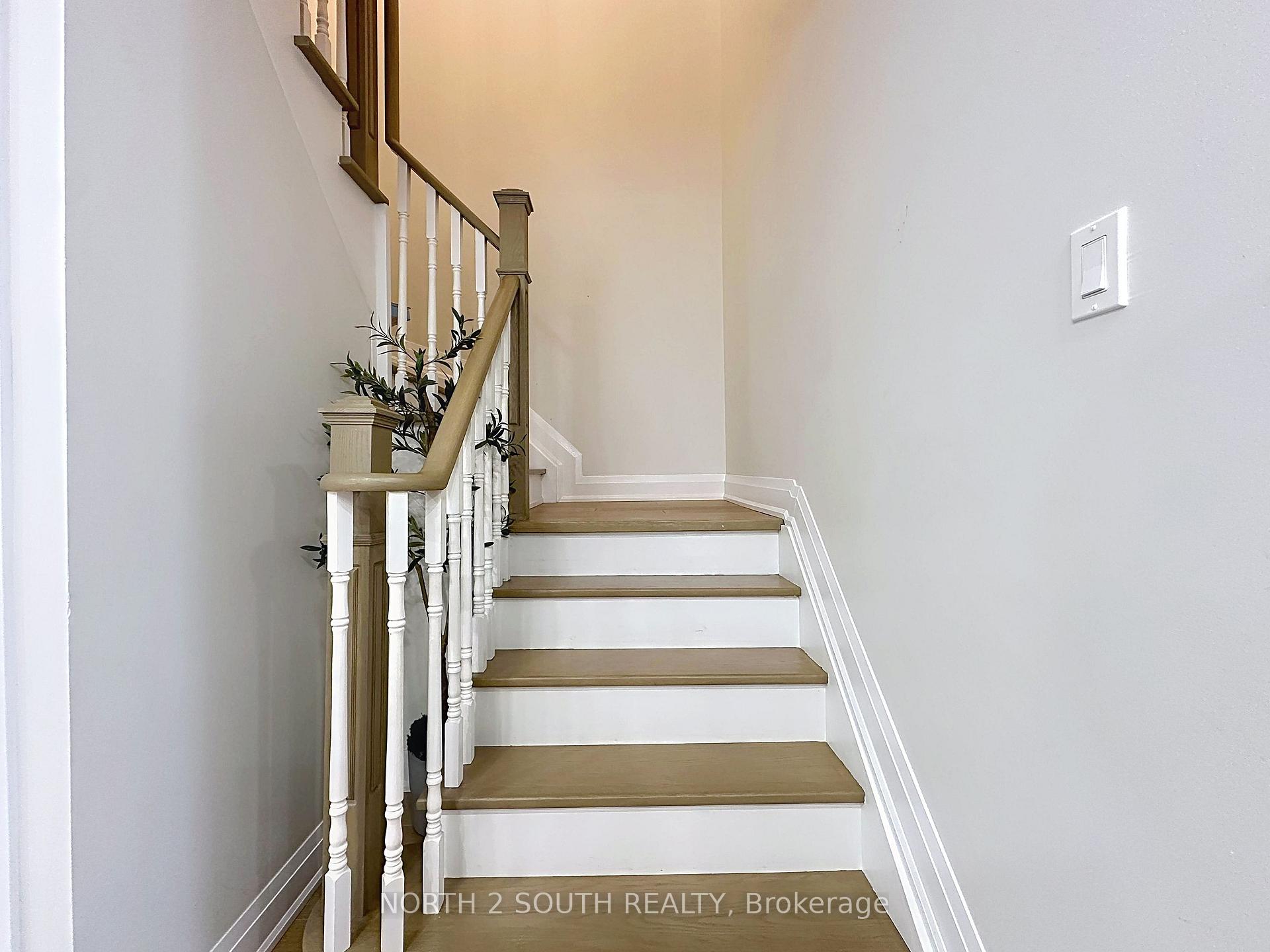 Photo 26 of Unit Upper, 93 Komura Road, Vaughan, Vellore Village — HOMEH