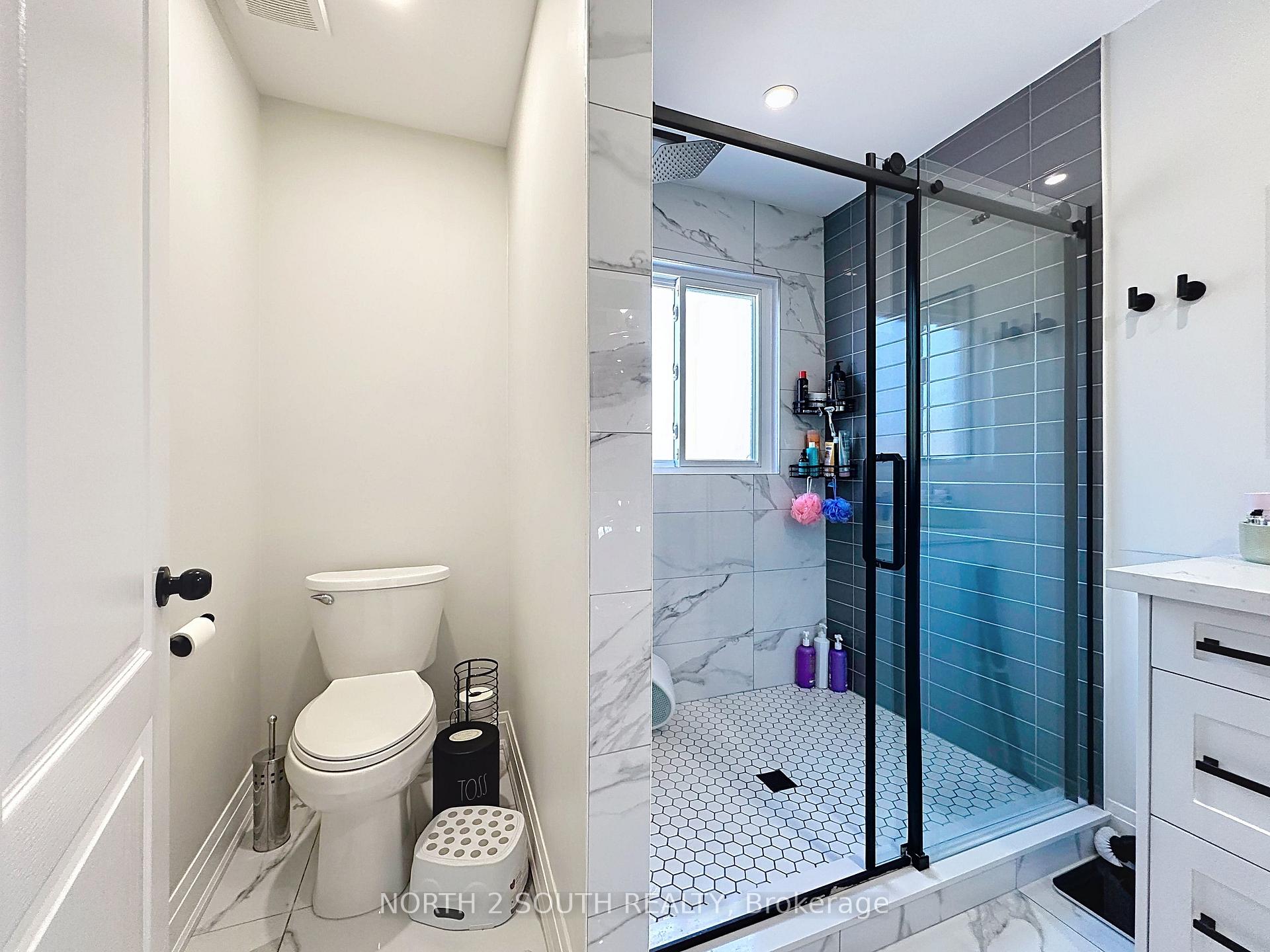 Photo 33 of Unit Upper, 93 Komura Road, Vaughan, Vellore Village — HOMEH