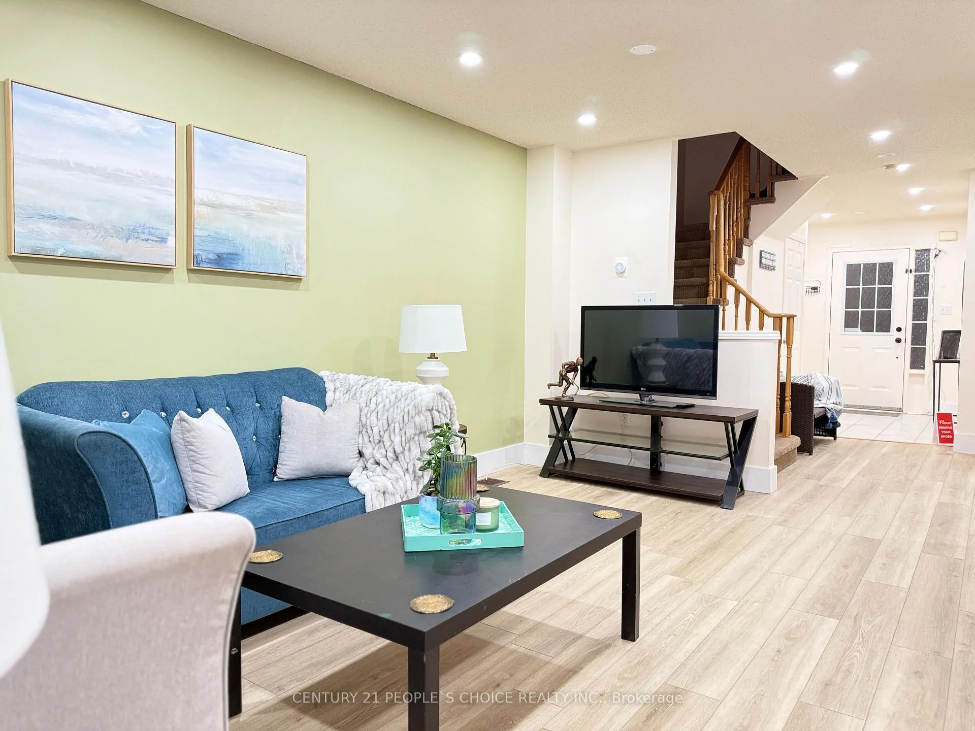 Photo 7 of 18 Coppermill Drive, Brampton, Northwest Sandalwood Parkway — HOMEH