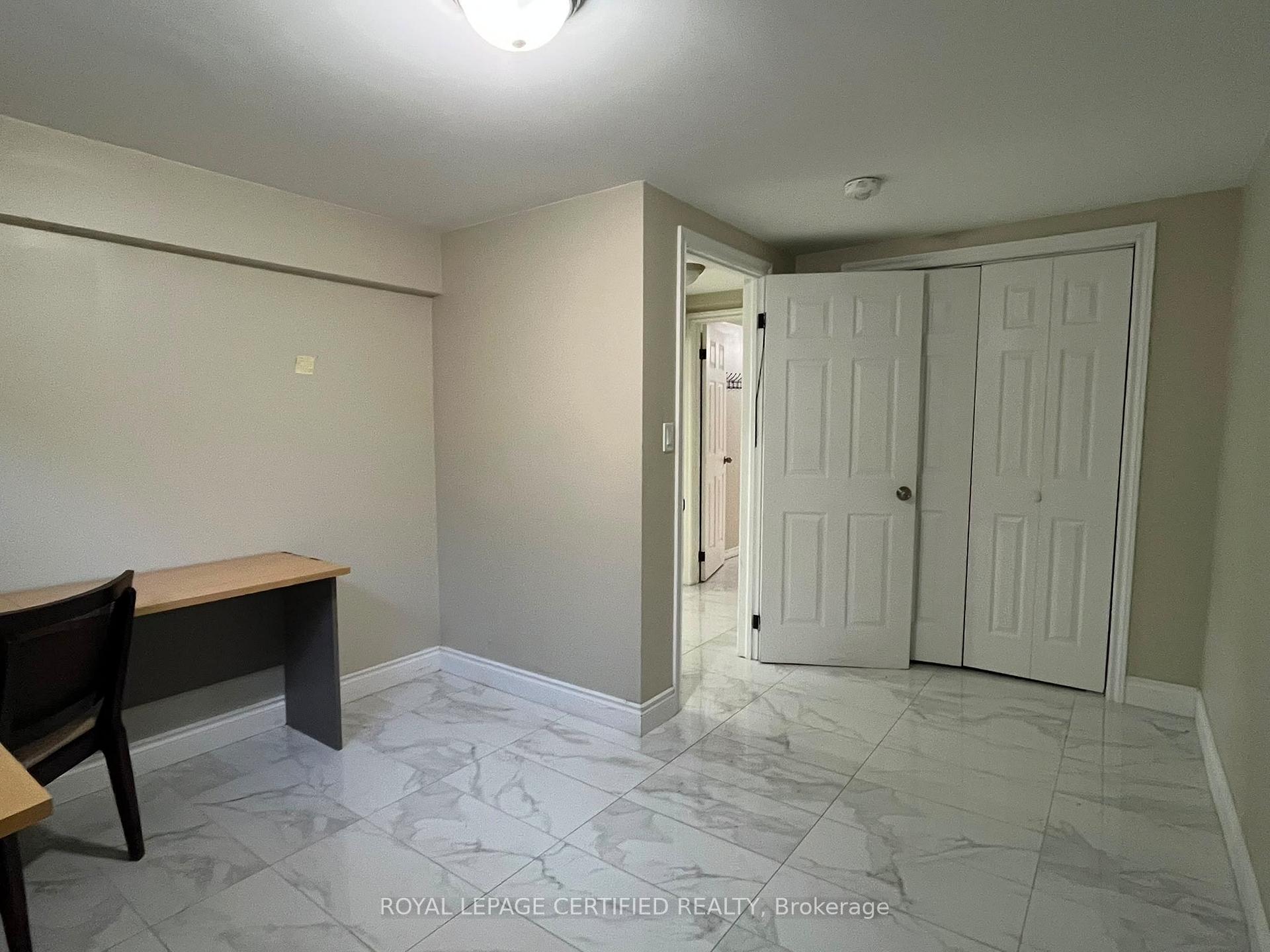 Photo 8 of Unit Bsmt, 848 Garth Street, Hamilton, Westcliffe — HOMEH