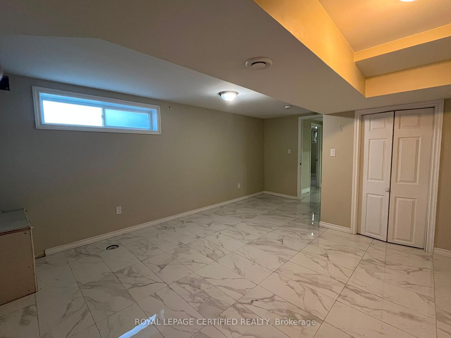Photo 9 of Unit Bsmt, 848 Garth Street, Hamilton, Westcliffe — HOMEH