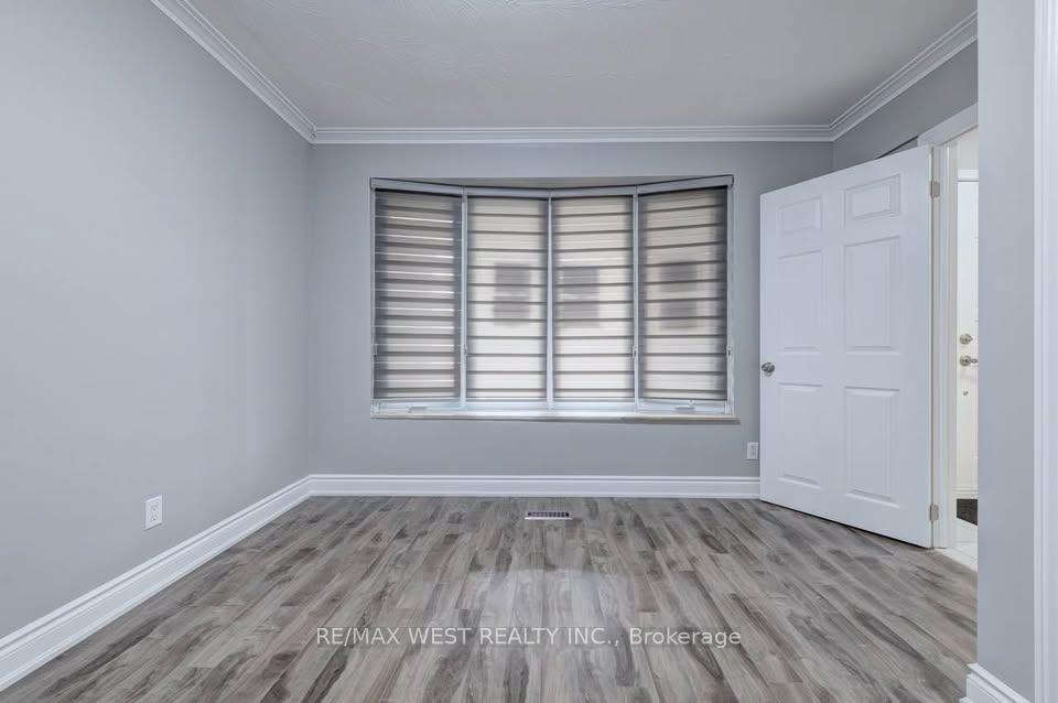 Photo 10 of Unit Main Lvl, 16 Hasbrooke Drive, North York, Humber Summit — HOMEH