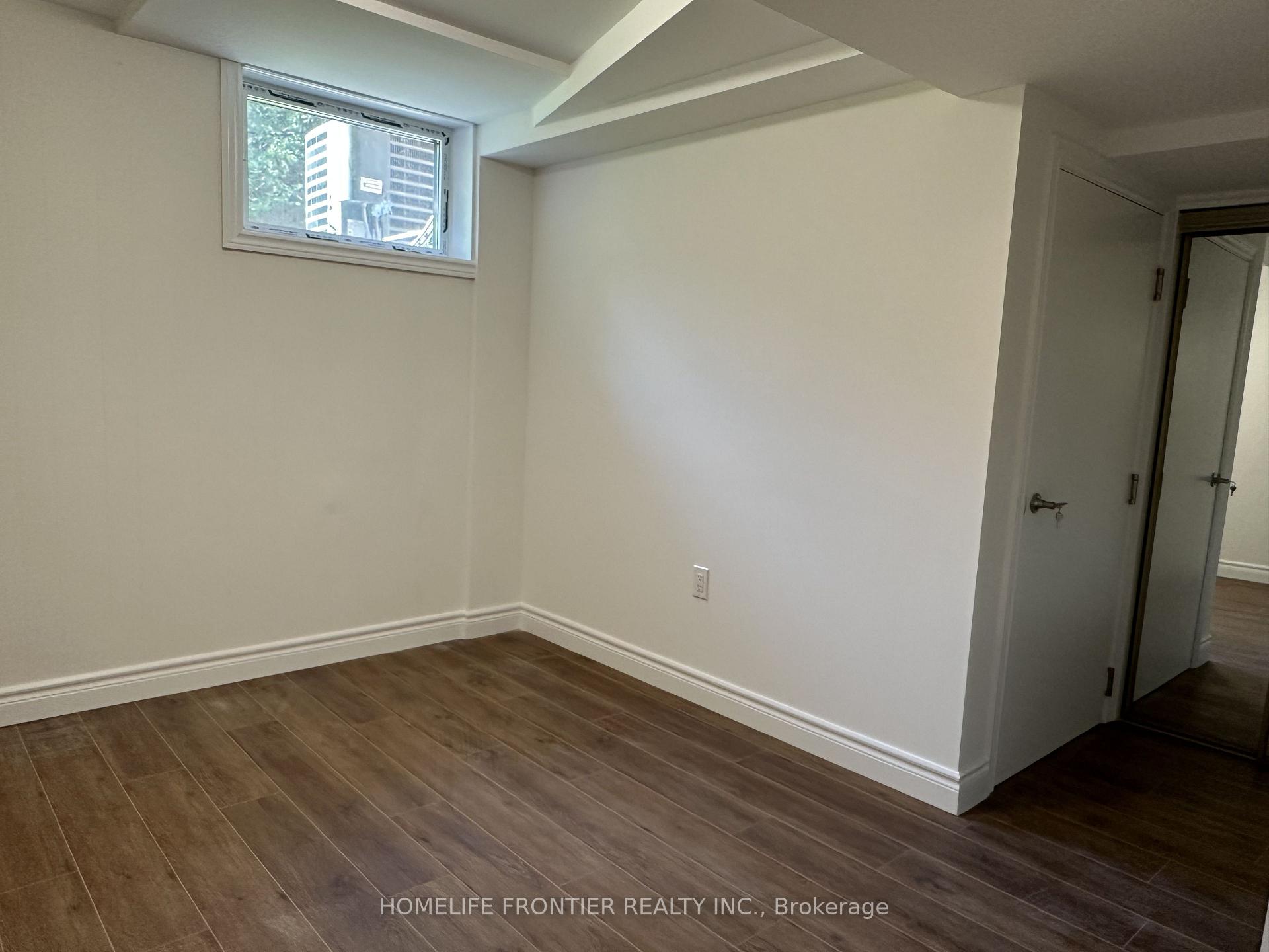 Photo 9 of Unit A, 11 Alpaca Drive, Scarborough, Woburn — HOMEH