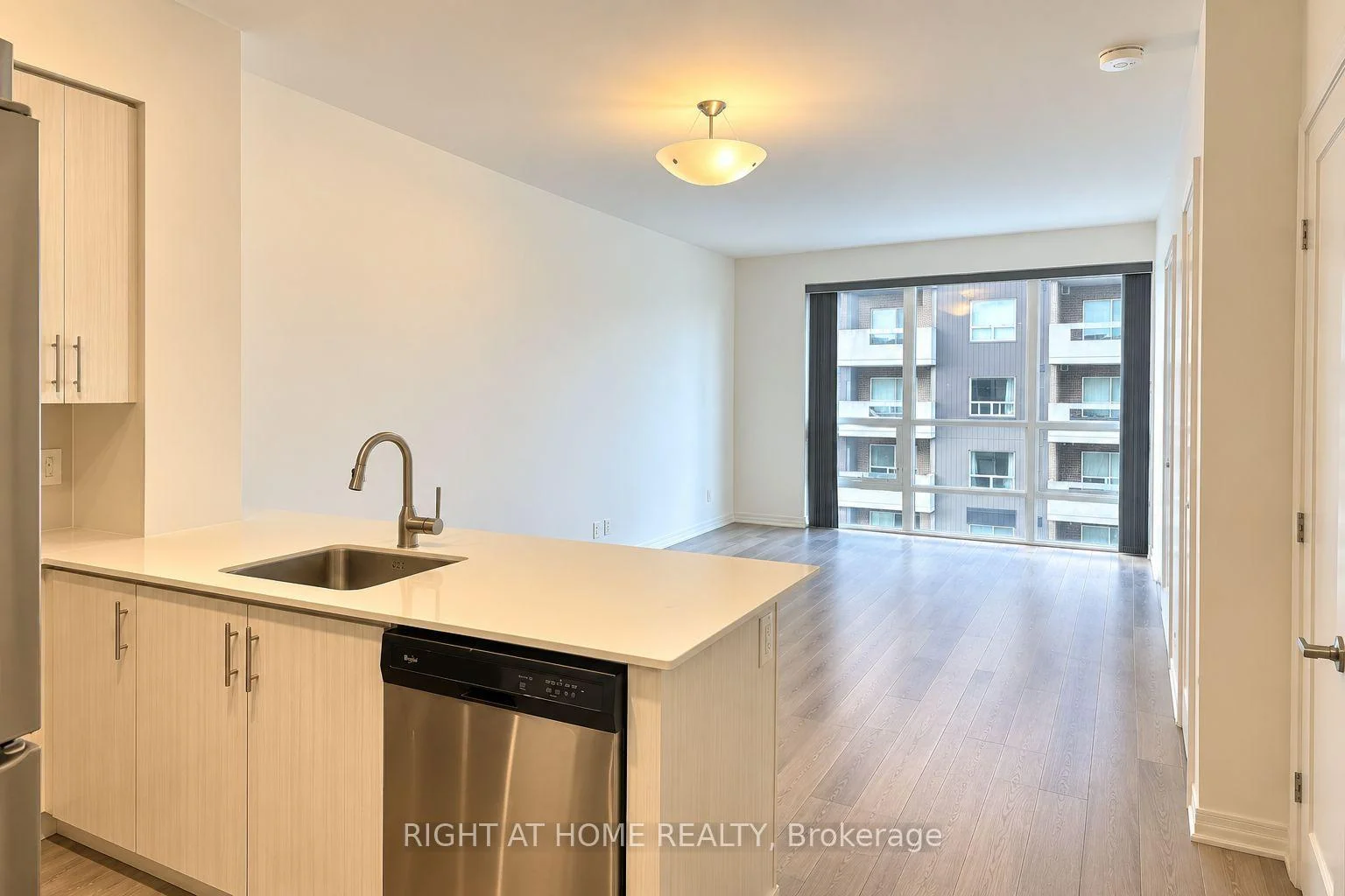 Photo 30 of Unit 7, 111 Worsley Street, Barrie, City Centre — HOMEH