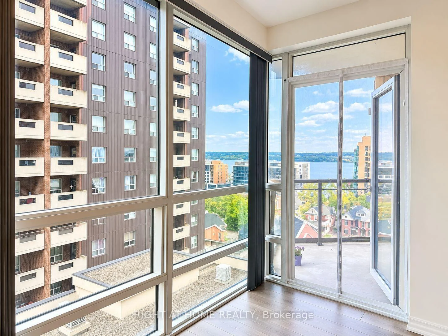 Photo 38 of Unit 7, 111 Worsley Street, Barrie, City Centre — HOMEH