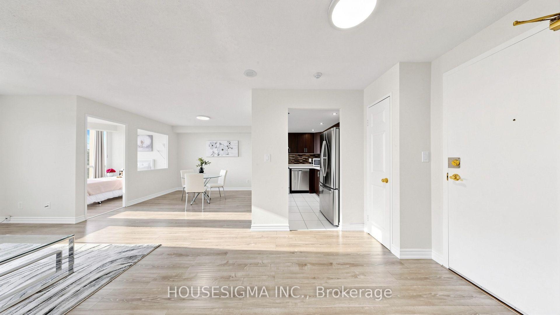 Photo 3 of Unit 1815, 155 Hillcrest Avenue, Mississauga, Cooksville — HOMEH
