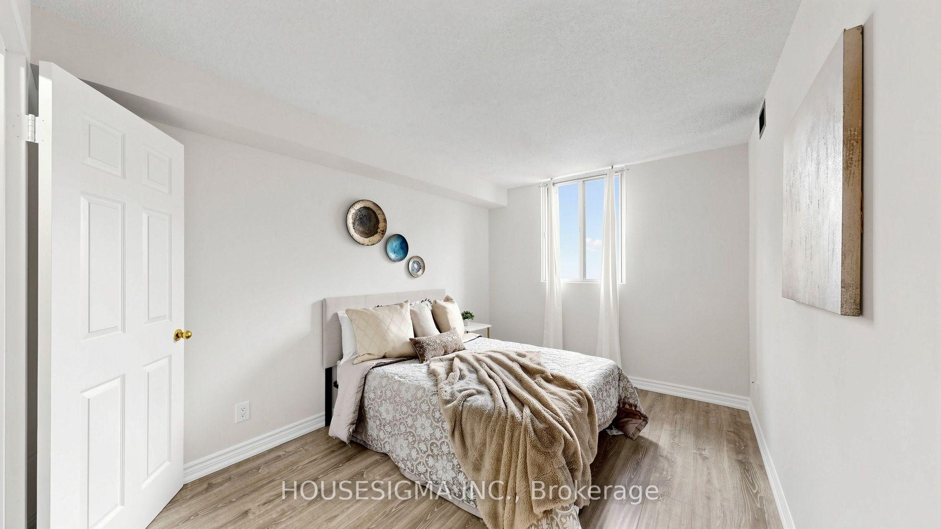 Photo 21 of Unit 1815, 155 Hillcrest Avenue, Mississauga, Cooksville — HOMEH