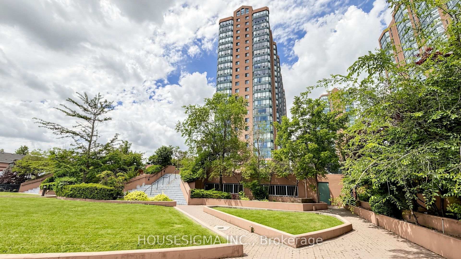 Photo 40 of Unit 1815, 155 Hillcrest Avenue, Mississauga, Cooksville — HOMEH