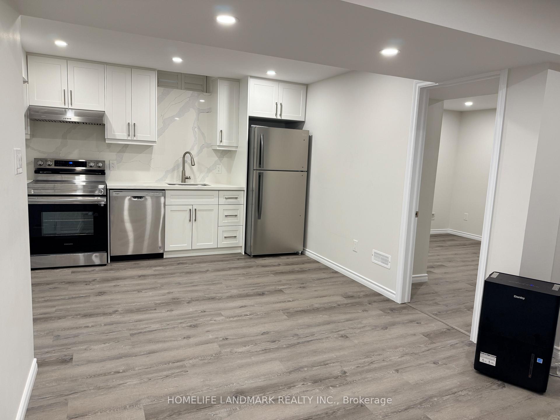 Photo 8 of 2313 Secreto Drive, Oshawa, Windfields — HOMEH
