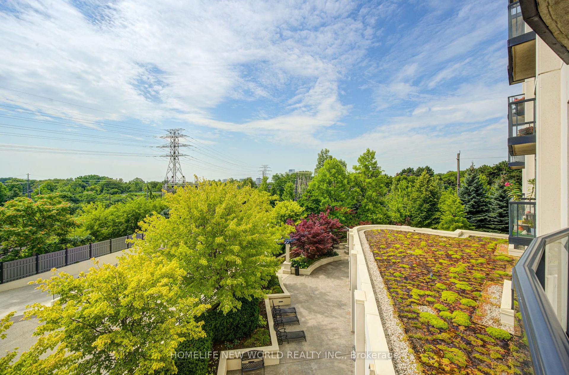 Photo 6 of Unit 304, 1135 Royal York Road, Etobicoke, Edenbridge-Humber Valley — HOMEH