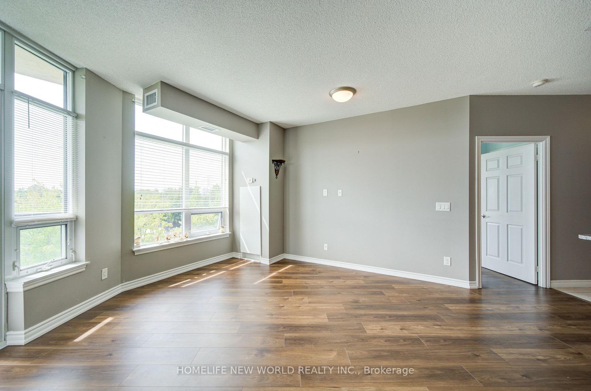 Photo 11 of Unit 304, 1135 Royal York Road, Etobicoke, Edenbridge-Humber Valley — HOMEH