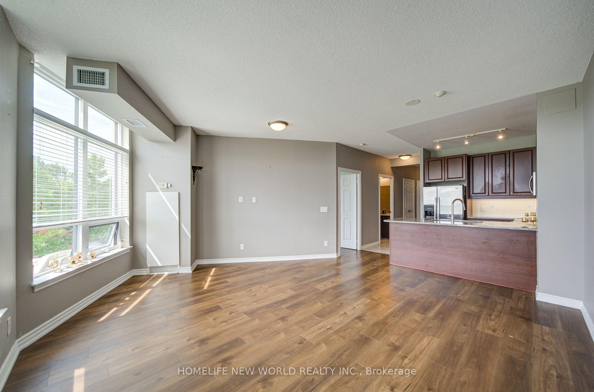 Photo 13 of Unit 304, 1135 Royal York Road, Etobicoke, Edenbridge-Humber Valley — HOMEH