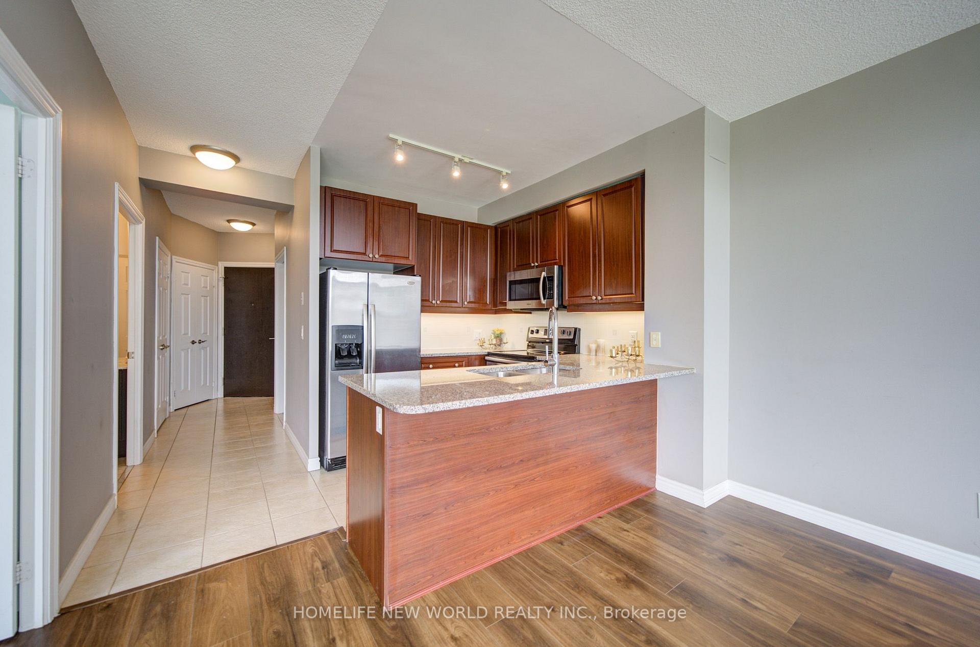 Photo 16 of Unit 304, 1135 Royal York Road, Etobicoke, Edenbridge-Humber Valley — HOMEH