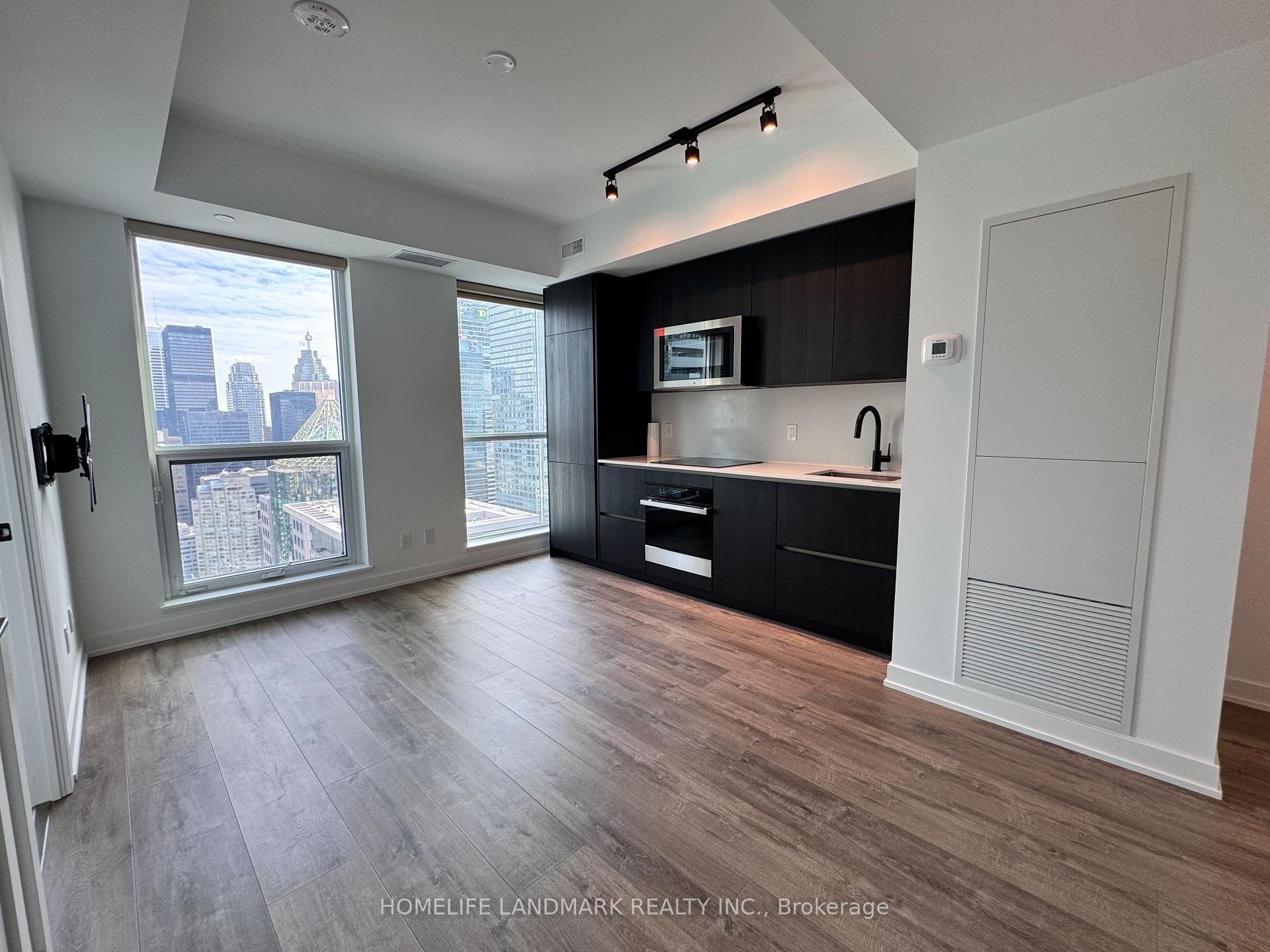 Photo 2 of Unit 4001, 327 King Street, Toronto, Waterfront Communities — HOMEH