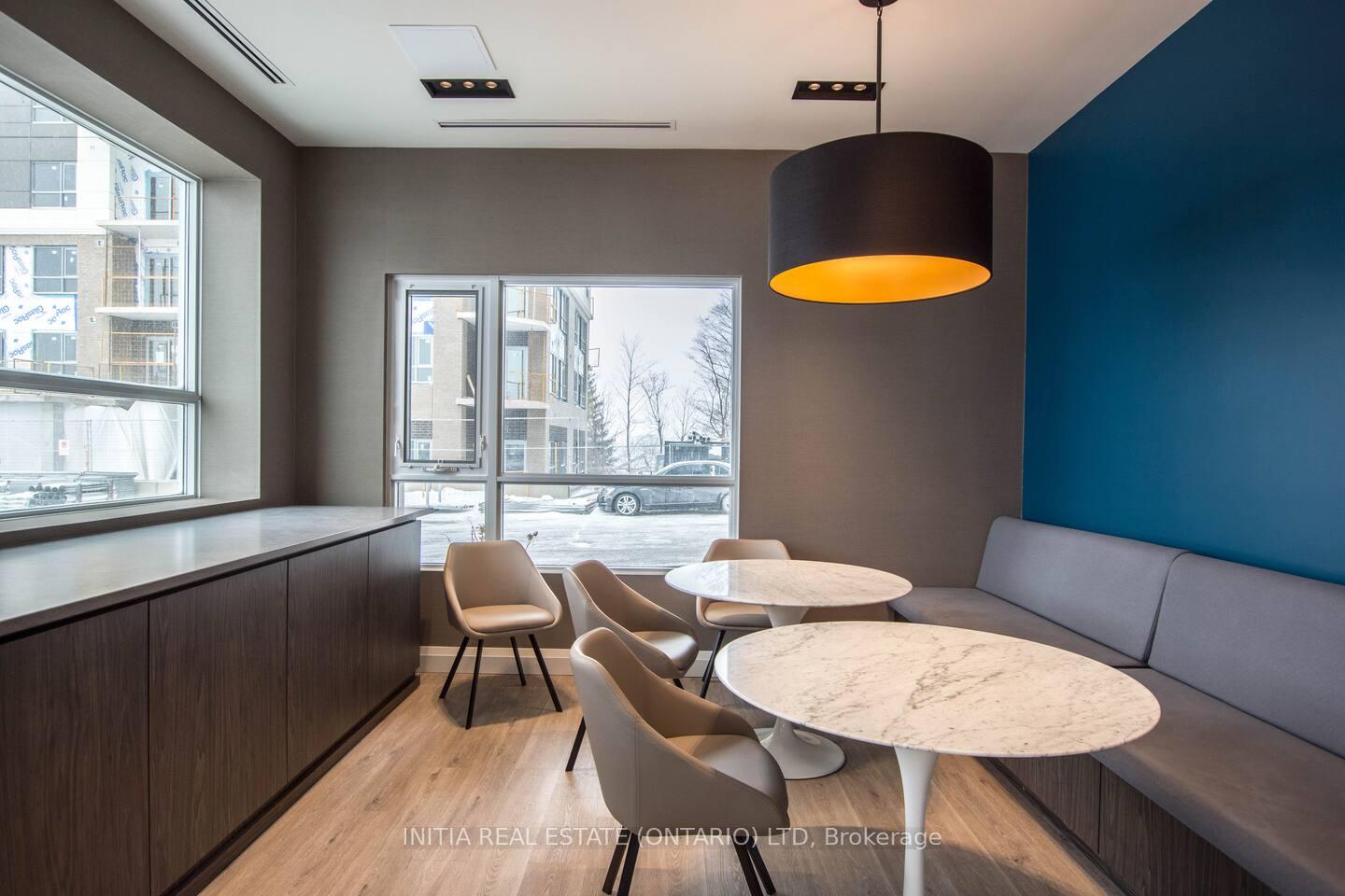 Photo 6 of Unit 110, 58 Lakeside (SHARED-KITCHEN) Terrace, Barrie, Little Lake — HOMEH