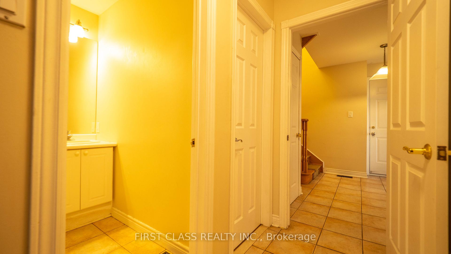 Photo 17 of 13 Princess Street, Mississauga, Streetsville — HOMEH