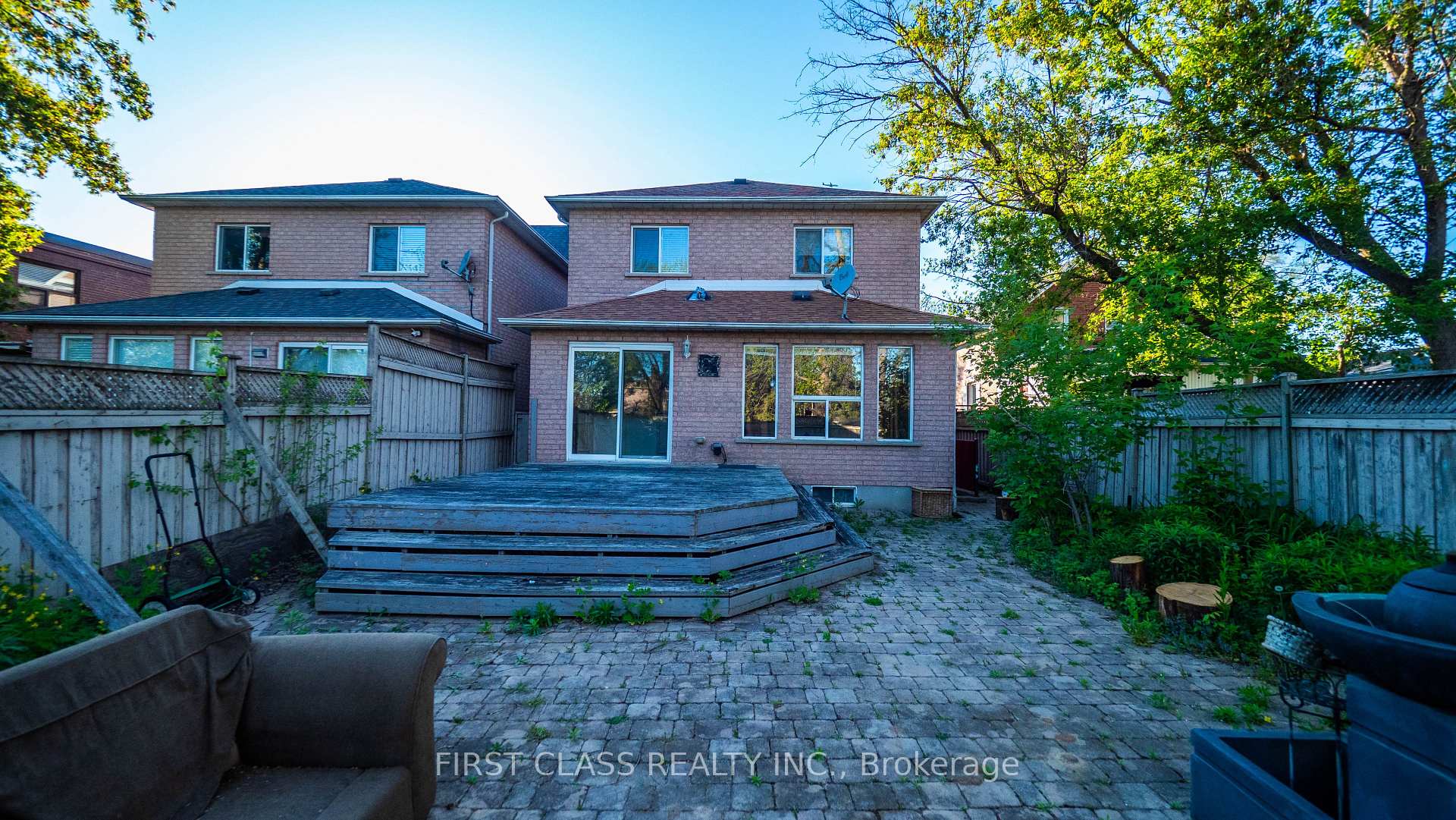 Photo 29 of 13 Princess Street, Mississauga, Streetsville — HOMEH