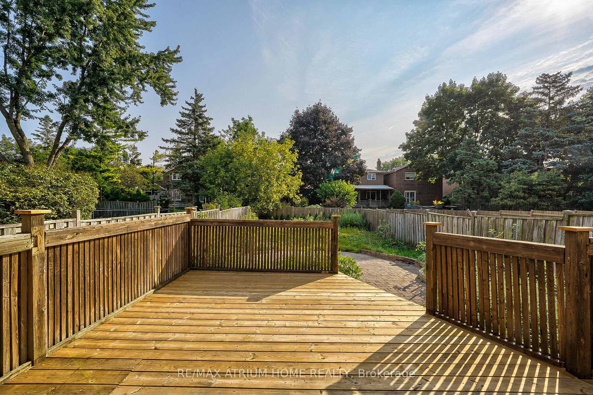 Photo 39 of 61 Trothen Circle, Markham, Markham Village — HOMEH