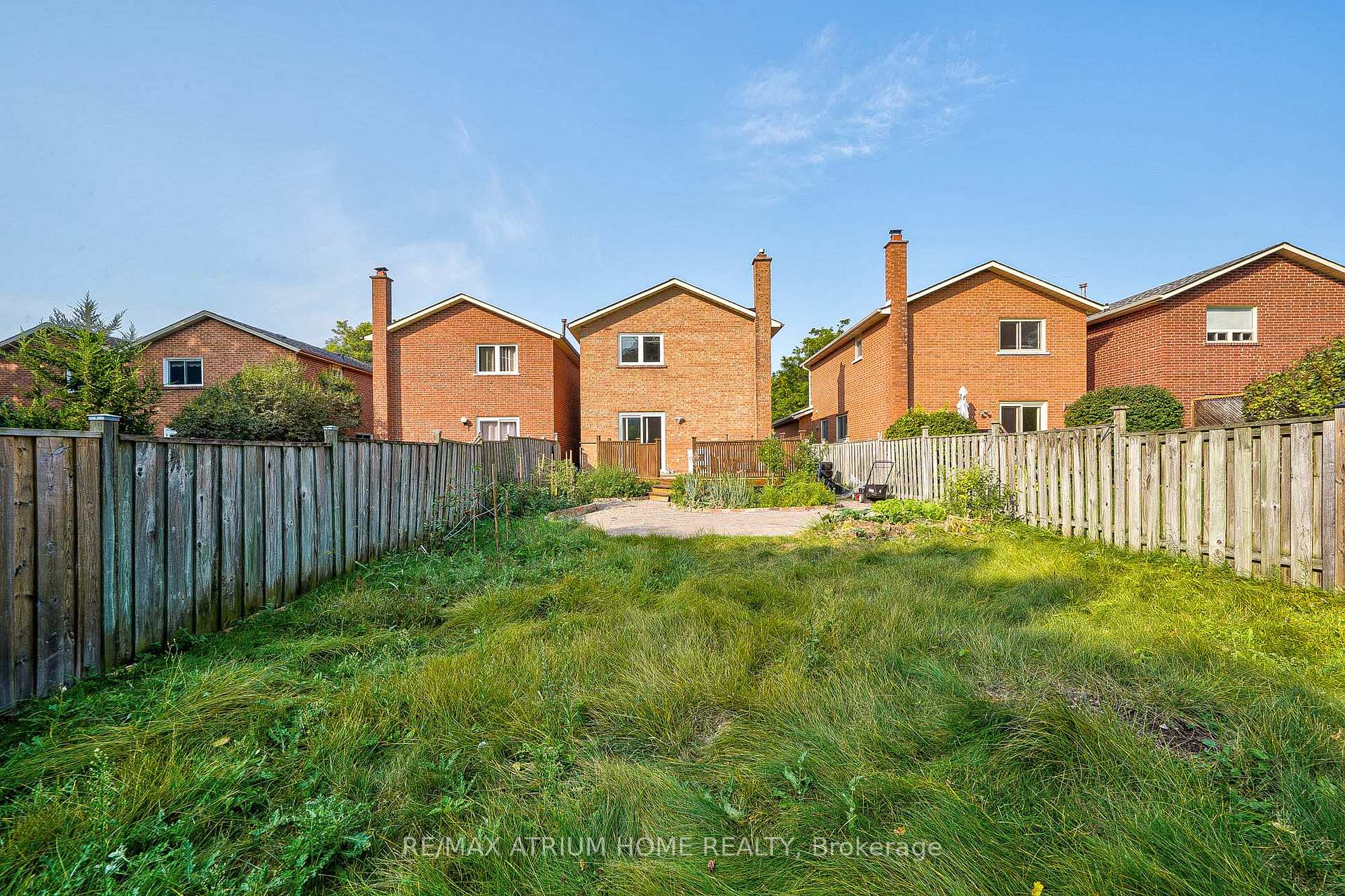 Photo 40 of 61 Trothen Circle, Markham, Markham Village — HOMEH