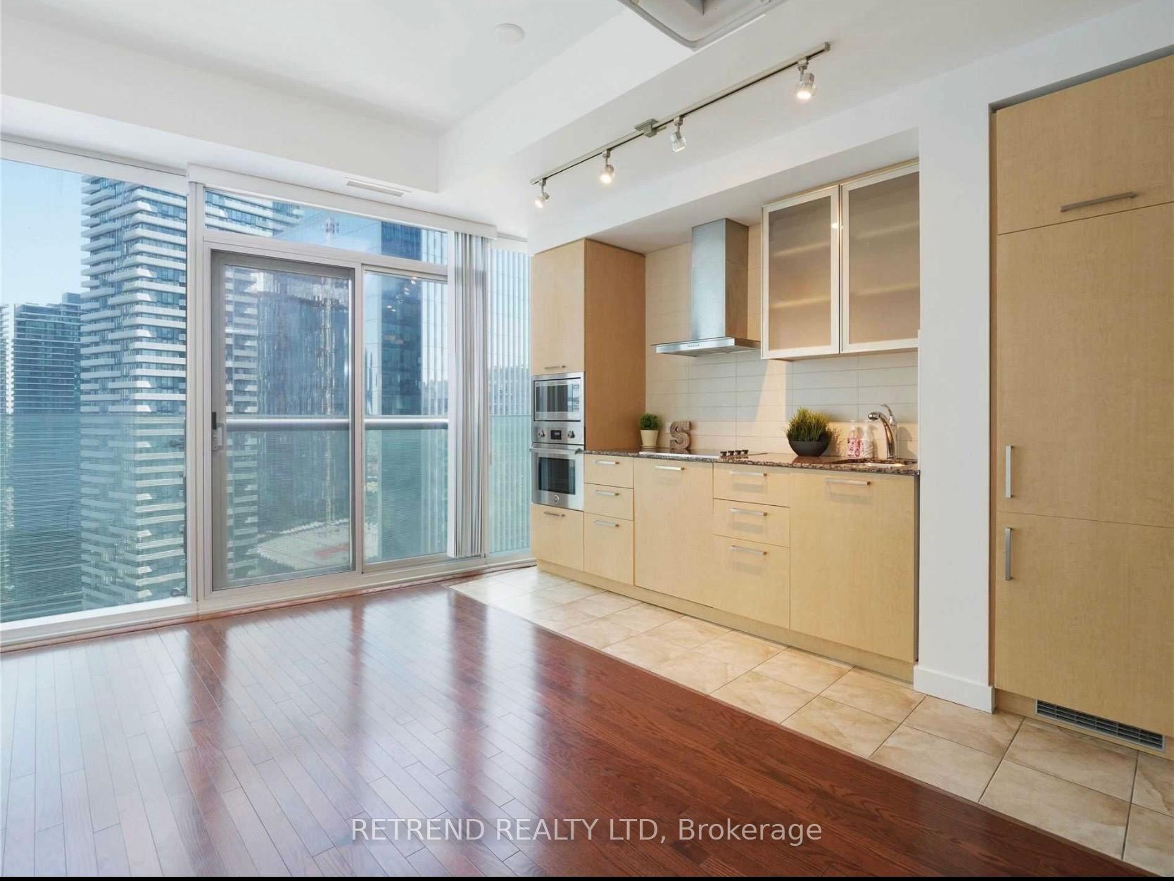 Photo 3 of Unit 3101, 12 York Street, Toronto, Waterfront Communities — HOMEH