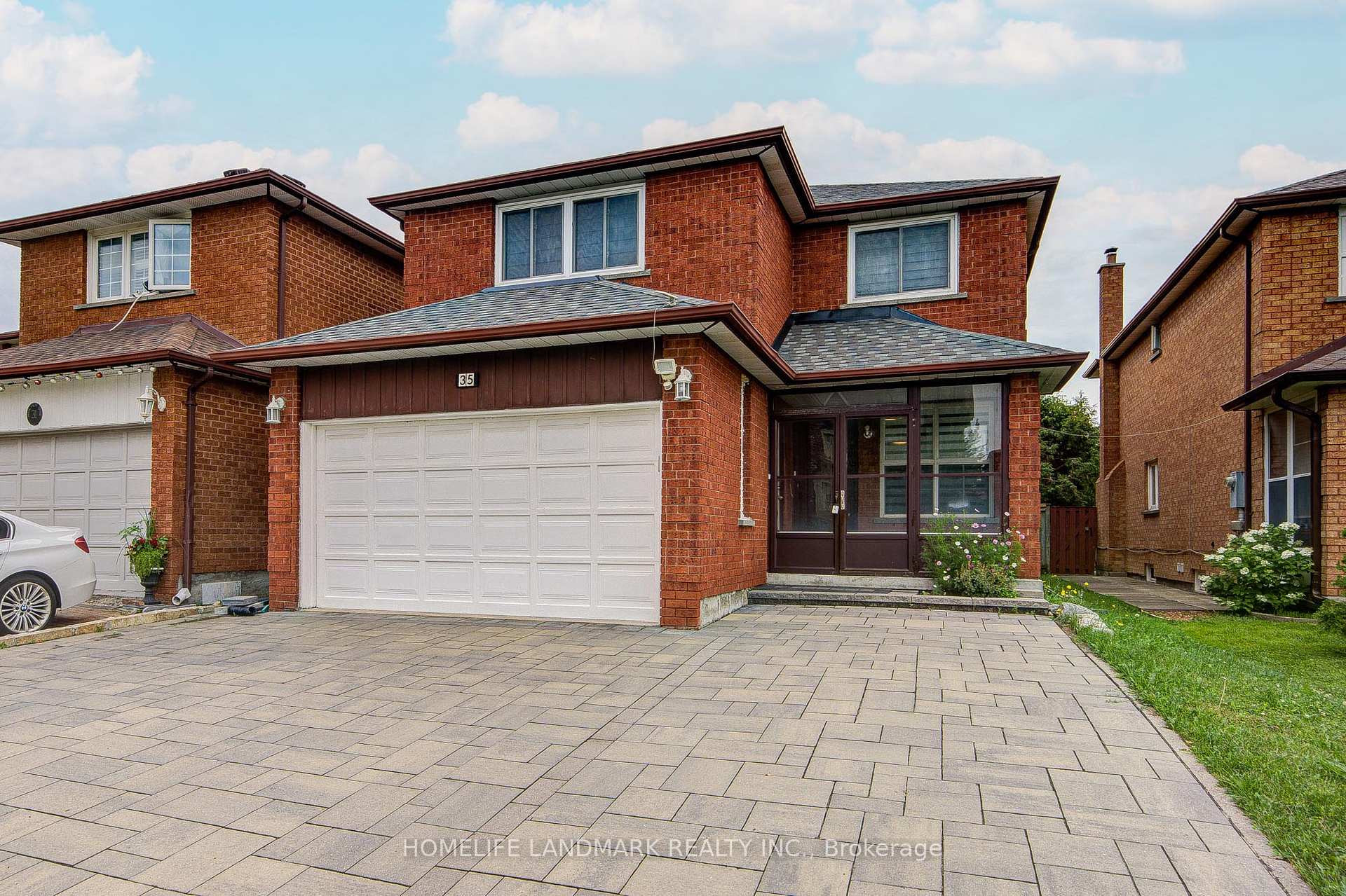 Photo 2 of 35 Royal Palm Drive, Vaughan, Crestwood-Springfarm-Yorkhill — HOMEH