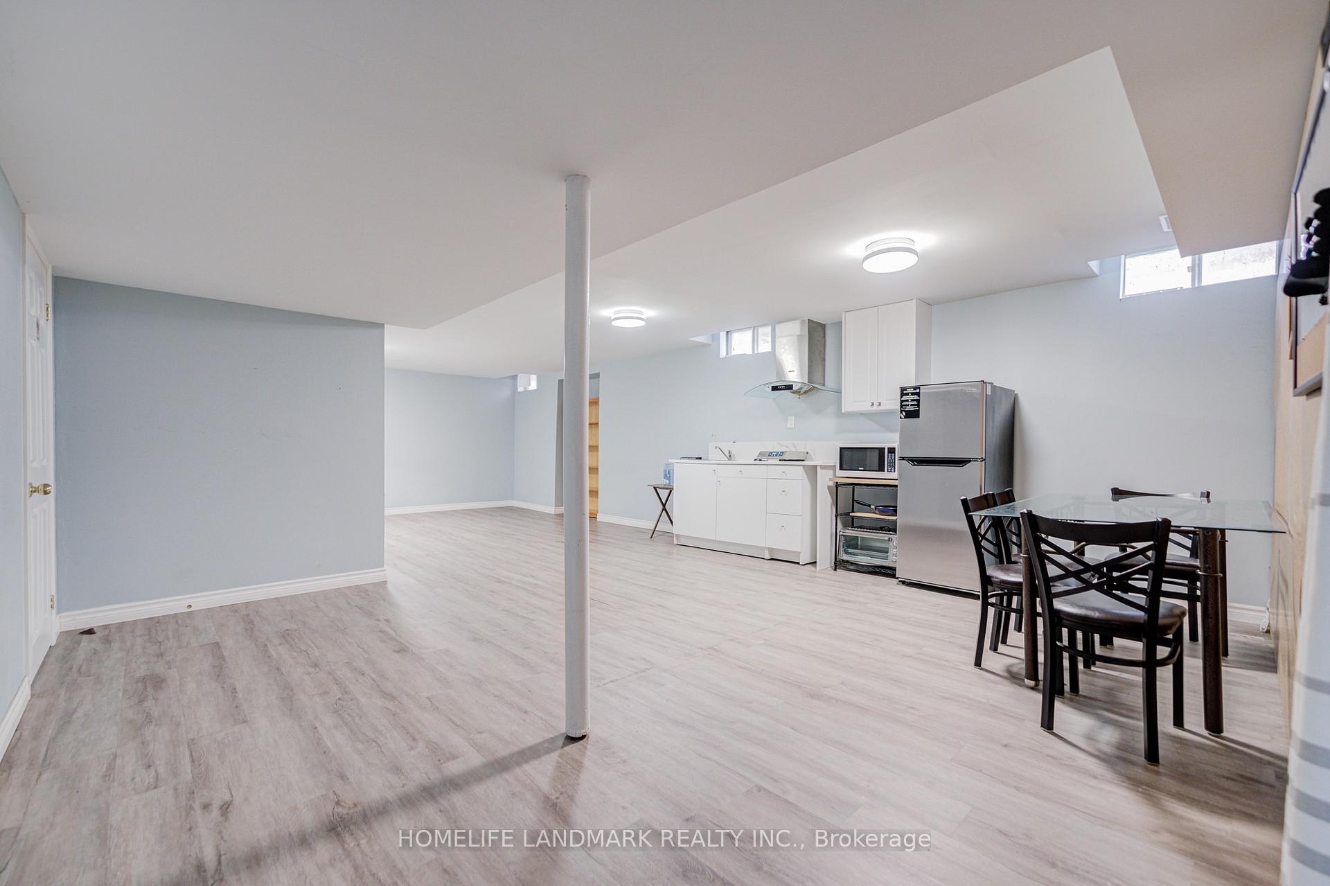 Photo 35 of 35 Royal Palm Drive, Vaughan, Crestwood-Springfarm-Yorkhill — HOMEH