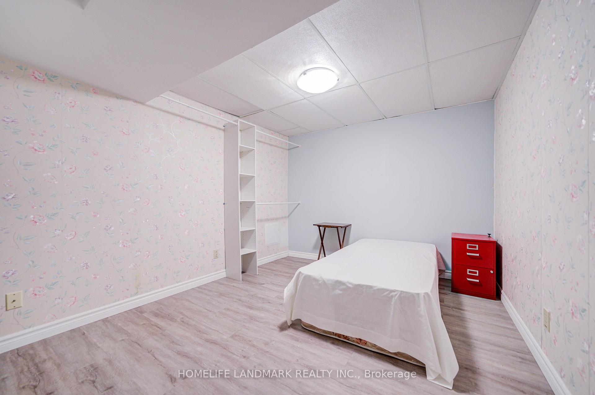 Photo 40 of 35 Royal Palm Drive, Vaughan, Crestwood-Springfarm-Yorkhill — HOMEH