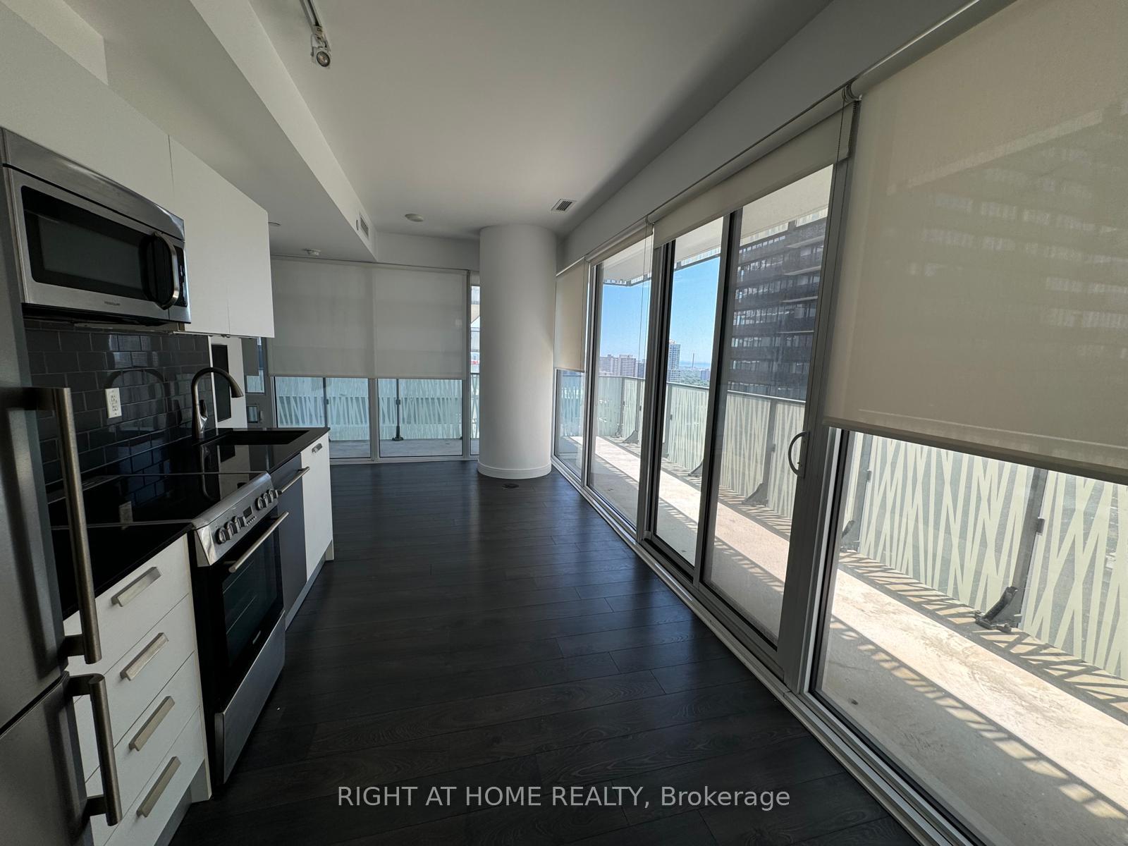 Photo 2 of Unit 2802, 42 Charles Street E, Toronto, Church-Yonge Corridor — HOMEH