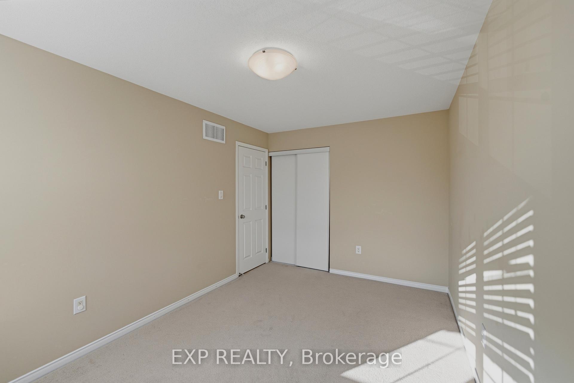 Photo 28 of 118 Laramie Crescent, Ottawa, Barrhaven - Stonebridge — HOMEH