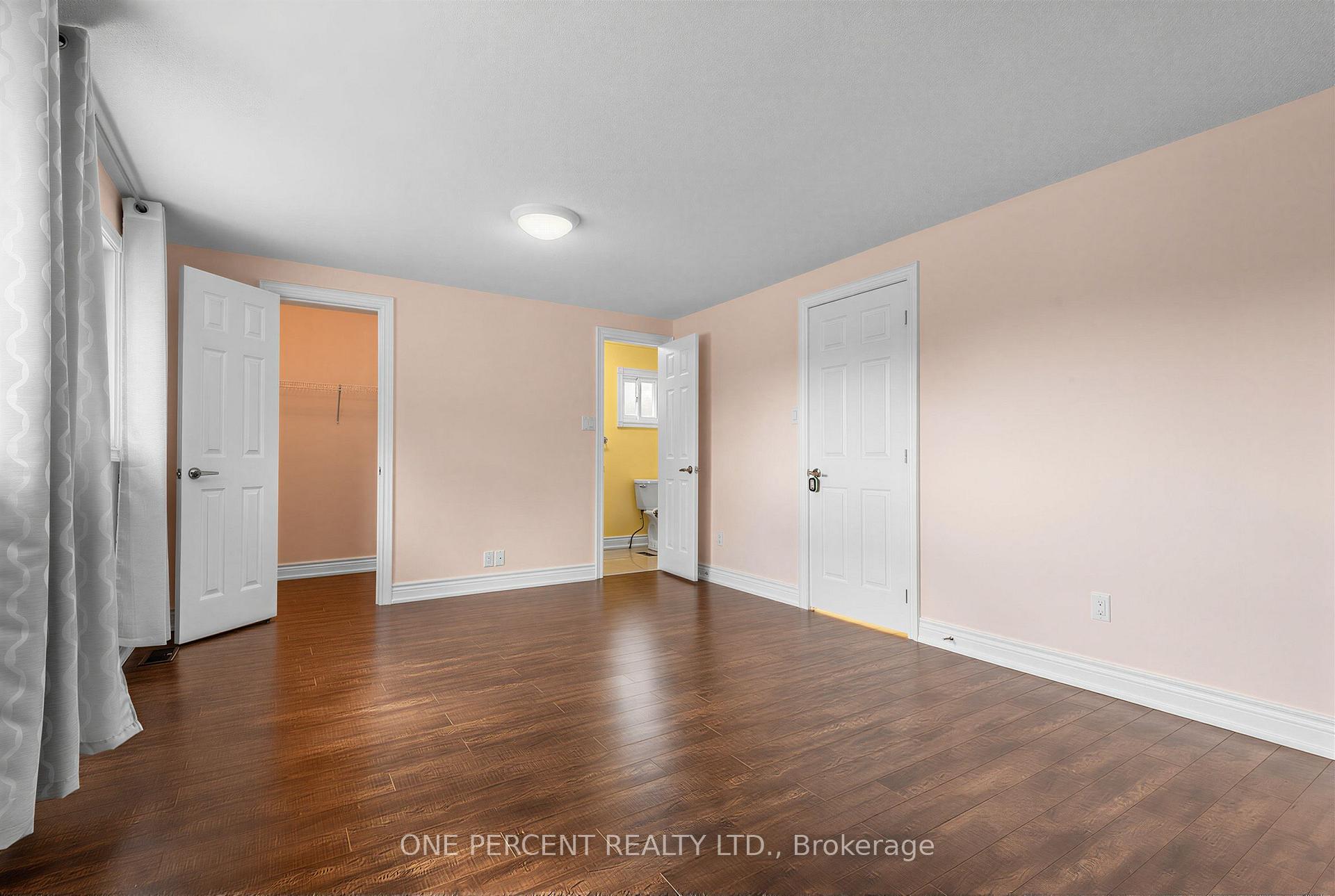 Photo 18 of 12 Appleby Crescent, Markham, Milliken Mills West — HOMEH