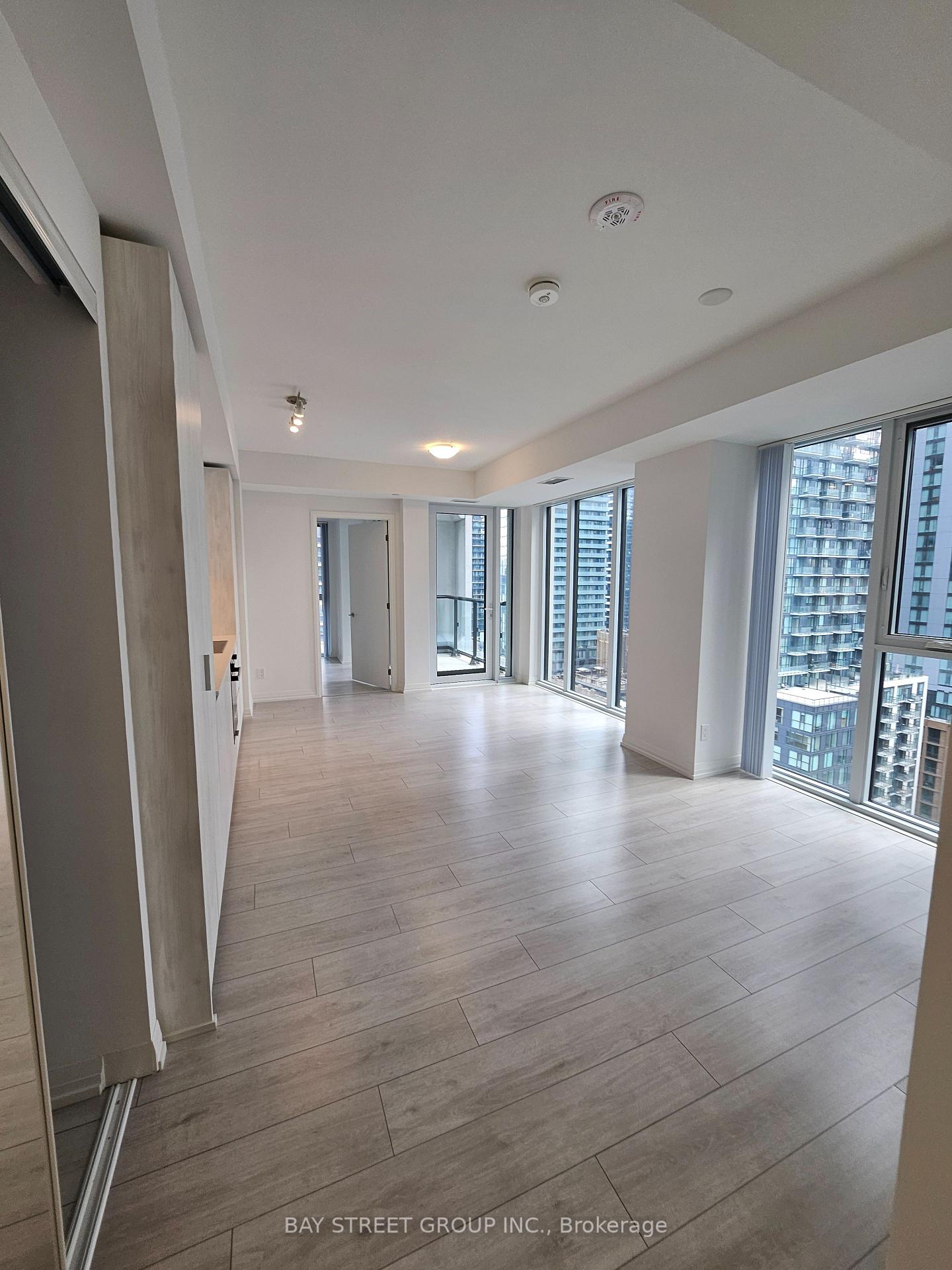 Photo 7 of Unit 2206, 400 King Street W, Toronto, Waterfront Communities — HOMEH
