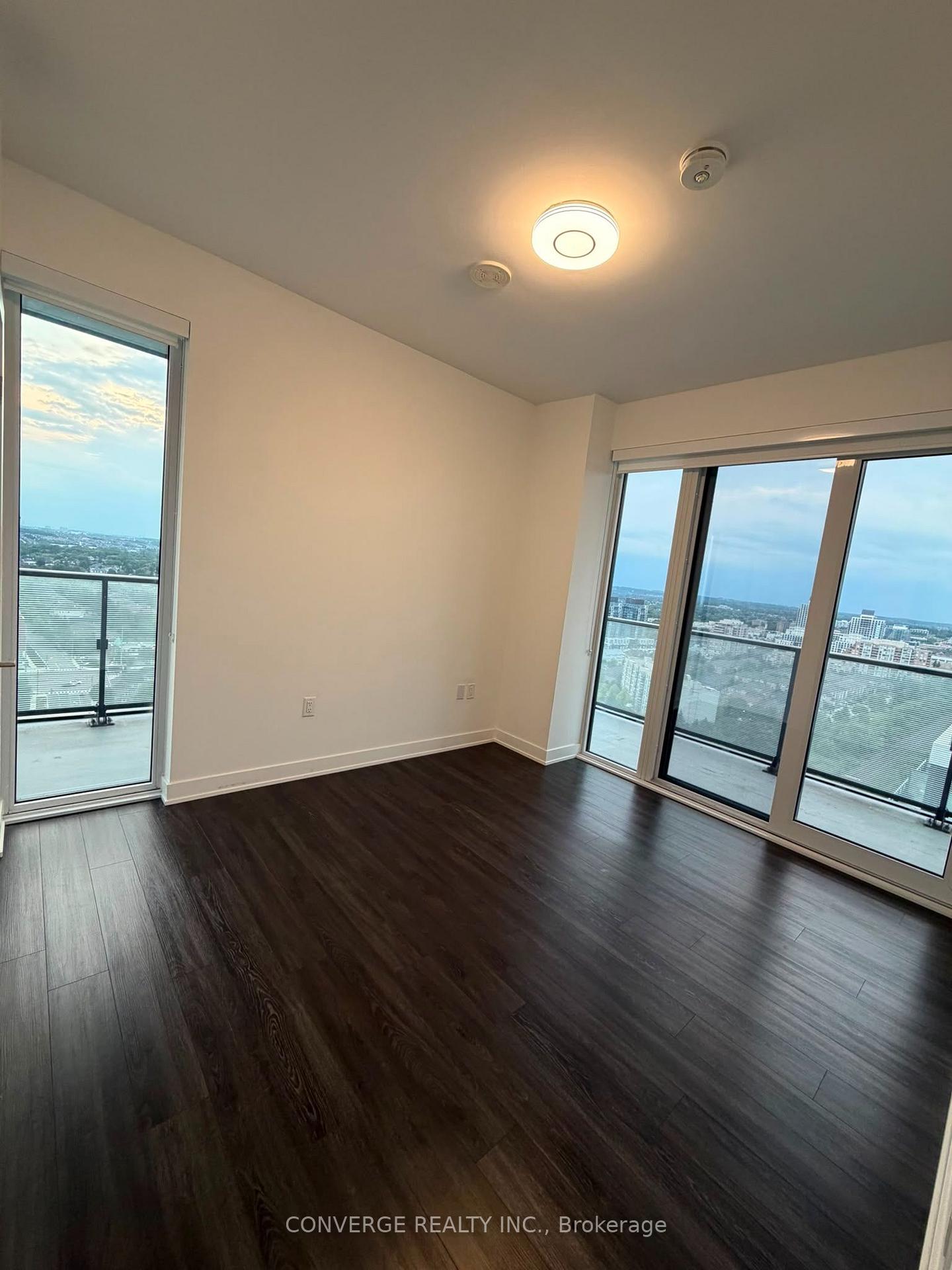 Photo 9 of Unit 2303, 95 Oneida Crescent, Richmond Hill, Langstaff — HOMEH