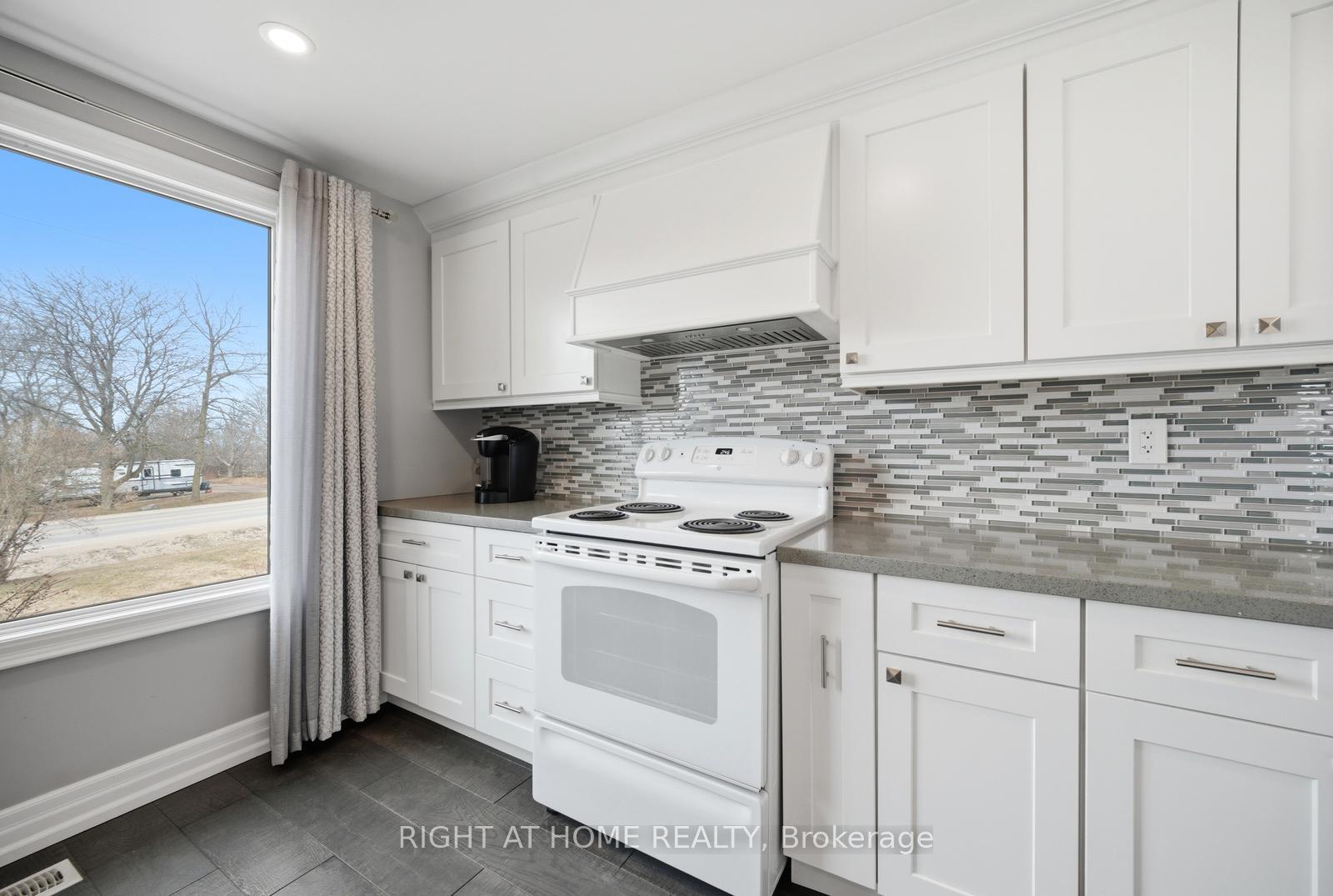 Photo 13 of 5885 7th Line, New Tecumseth, Rural New Tecumseth — HOMEH
