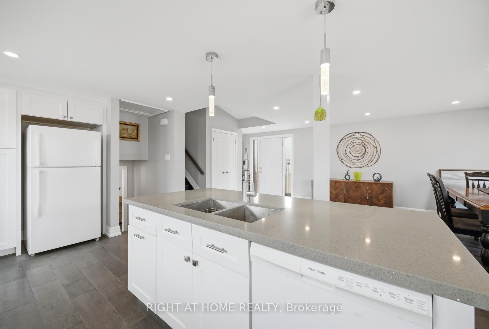 Photo 14 of 5885 7th Line, New Tecumseth, Rural New Tecumseth — HOMEH