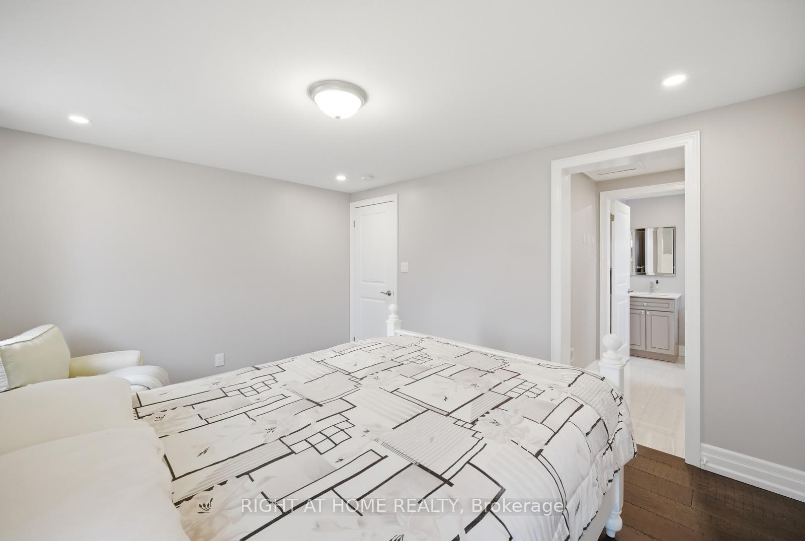 Photo 23 of 5885 7th Line, New Tecumseth, Rural New Tecumseth — HOMEH
