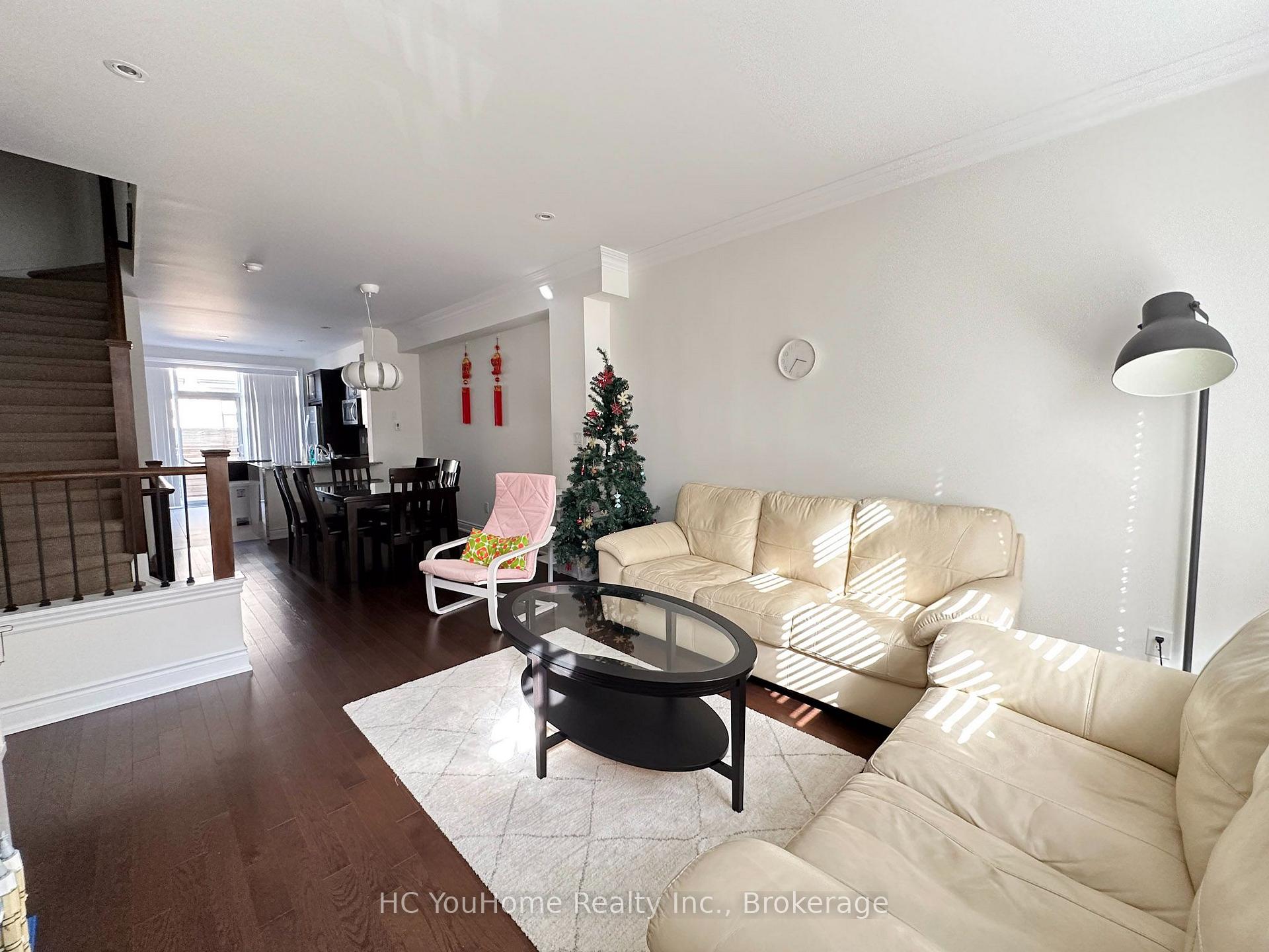 Photo 10 of 2097 Queensborough Gate, Mississauga, Central Erin Mills — HOMEH